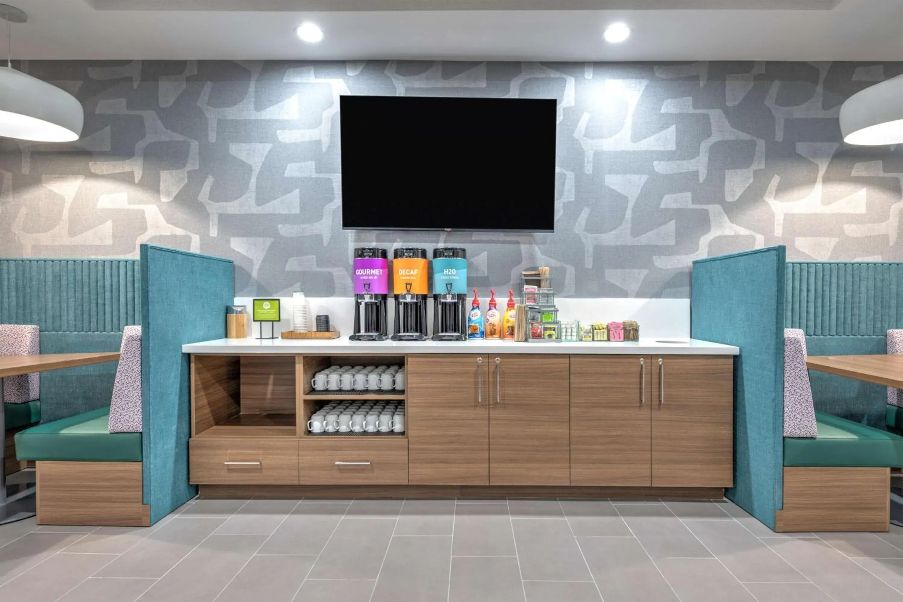 Breakfast in Home2 Suites By Hilton Dallas I-30 Cockrell Hill Breakfast in Home2 Suites By Hilton Dallas I-30 Cockrell Hill