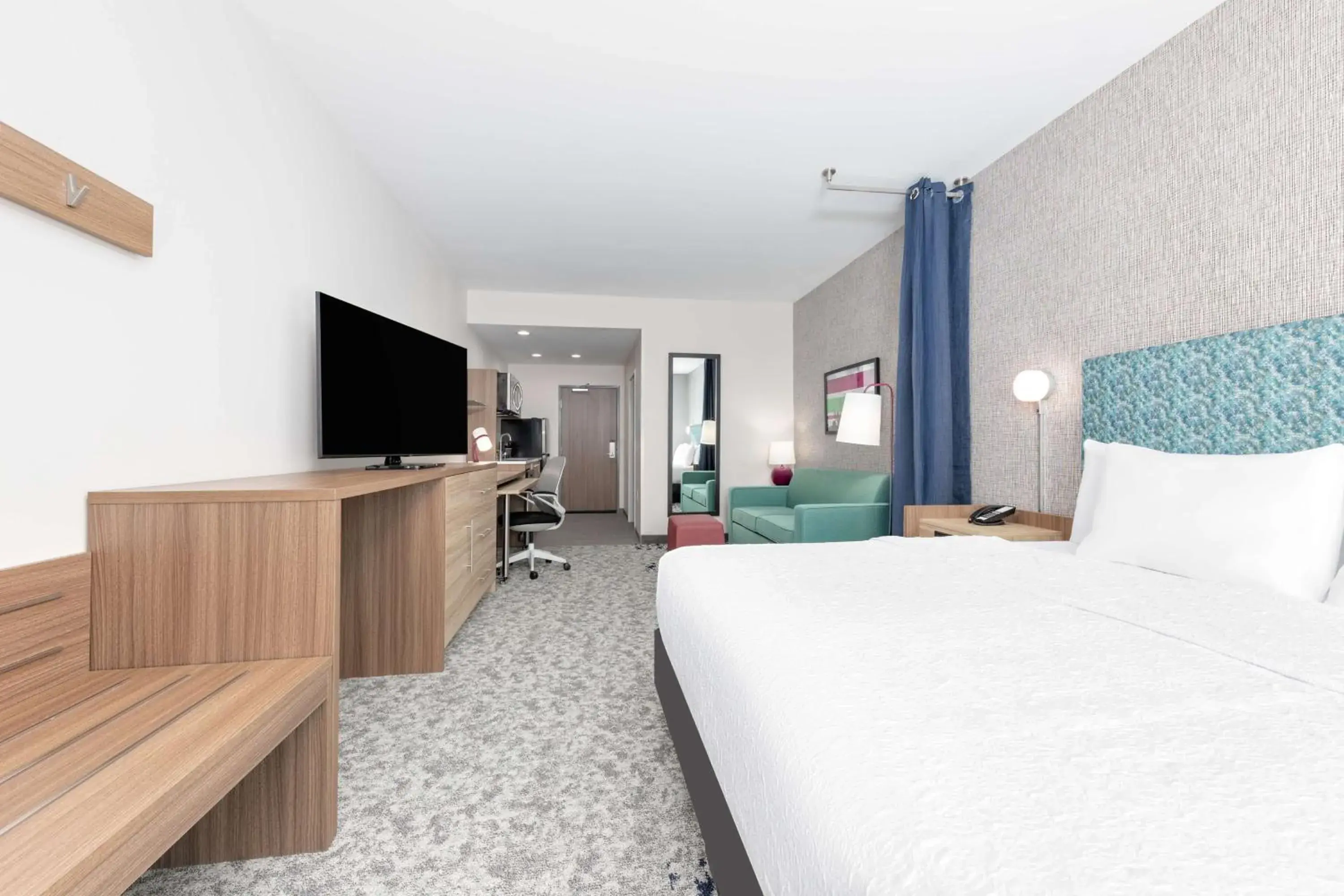 Bed in Home2 Suites By Hilton Dallas I-30 Cockrell Hill Bed in Home2 Suites By Hilton Dallas I-30 Cockrell Hill