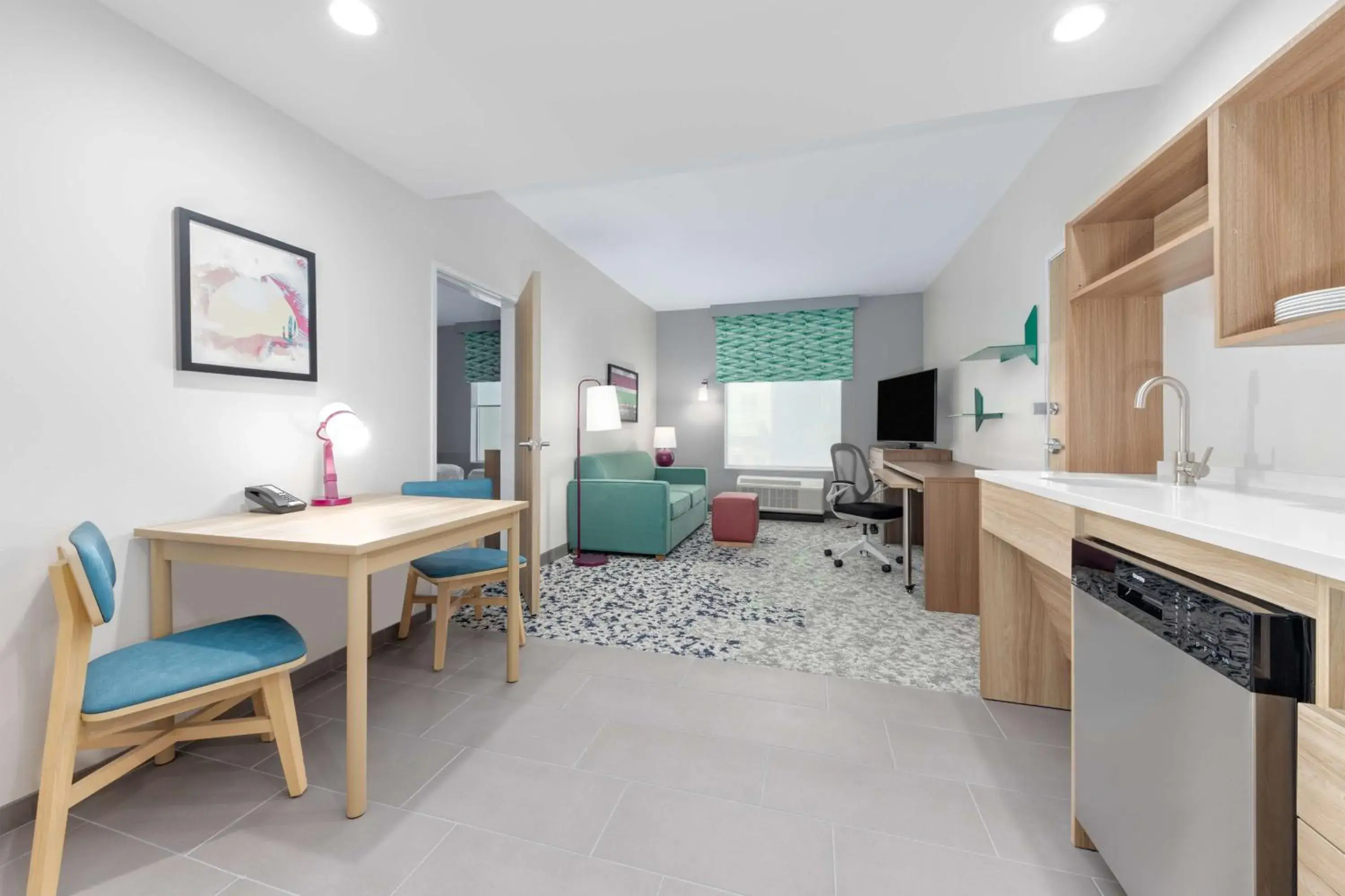 One-Bedroom King Suite in Home2 Suites By Hilton Dallas I-30 Cockrell Hill One-Bedroom King Suite in Home2 Suites By Hilton Dallas I-30 Cockrell Hill