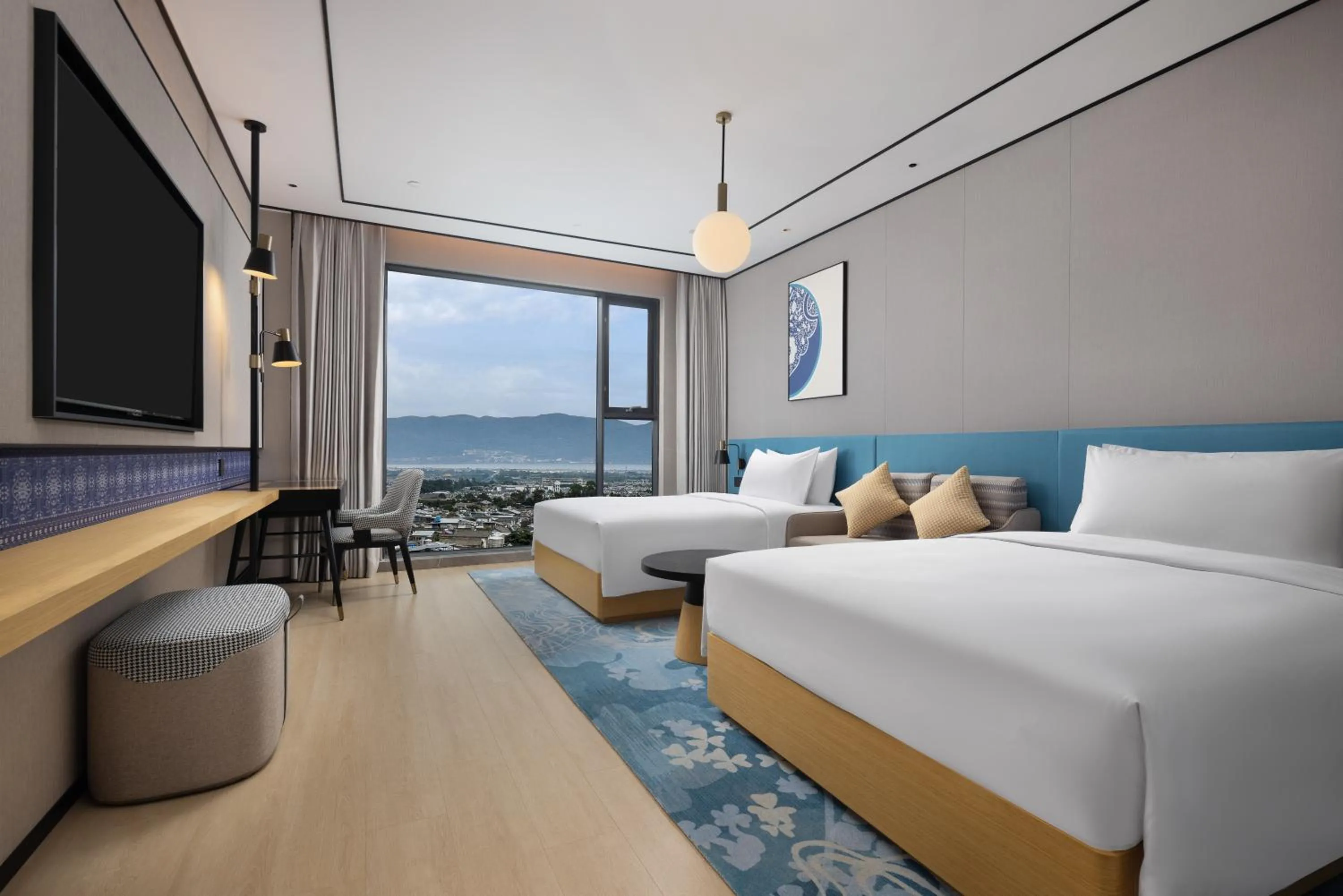 Bedroom, Bed in Hilton Garden Inn Dali Ancient City