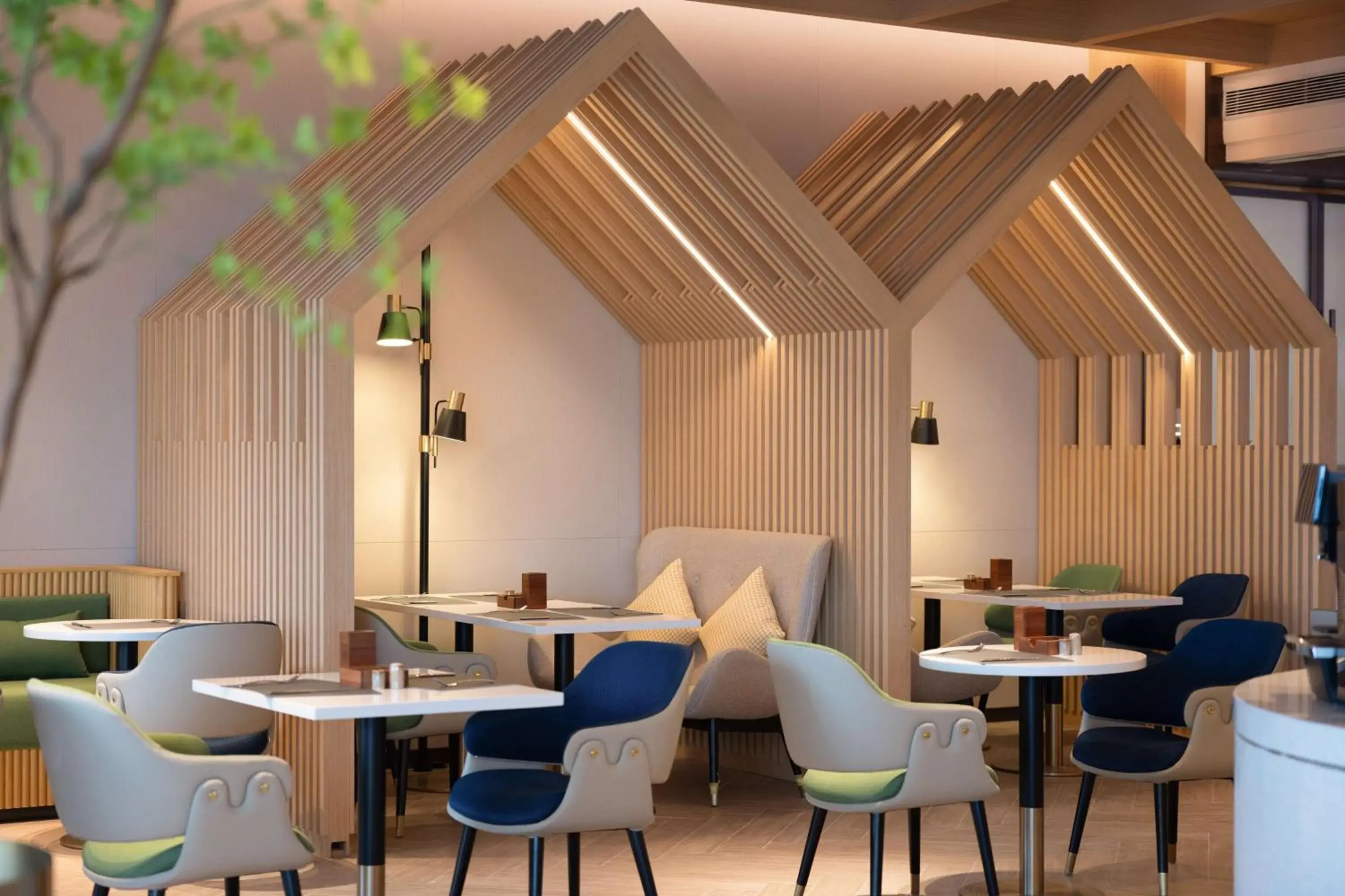 Restaurant/places to eat in Hilton Garden Inn Dali Ancient City Restaurant/places to eat in Hilton Garden Inn Dali Ancient City