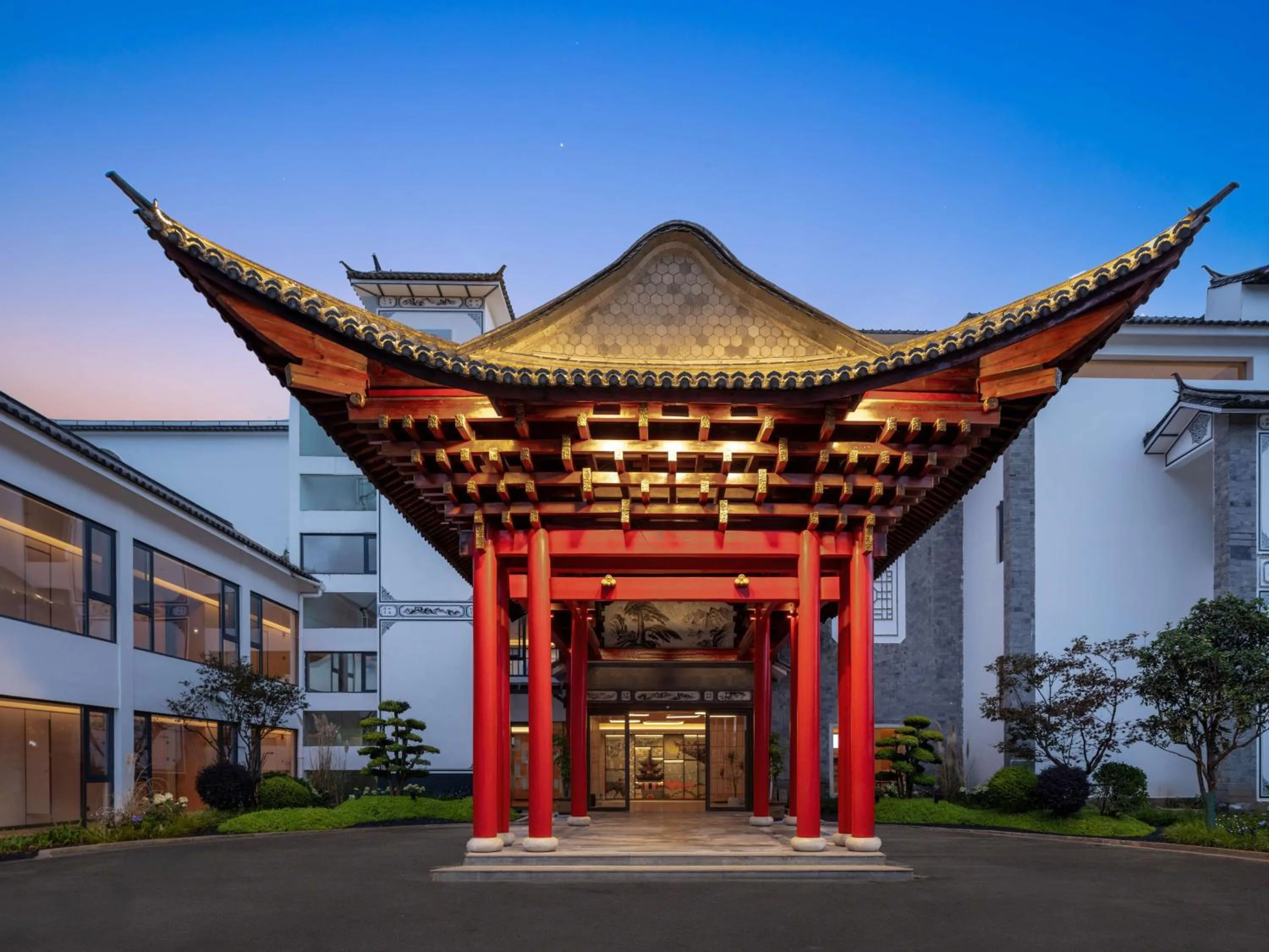 Property building in Hilton Garden Inn Dali Ancient City