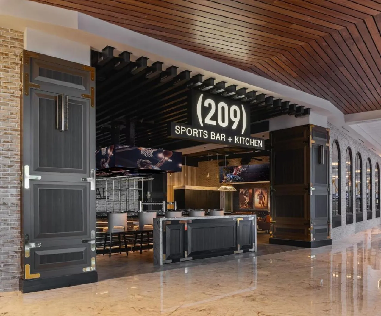 Restaurant/places to eat in Chicken Ranch Casino Resort