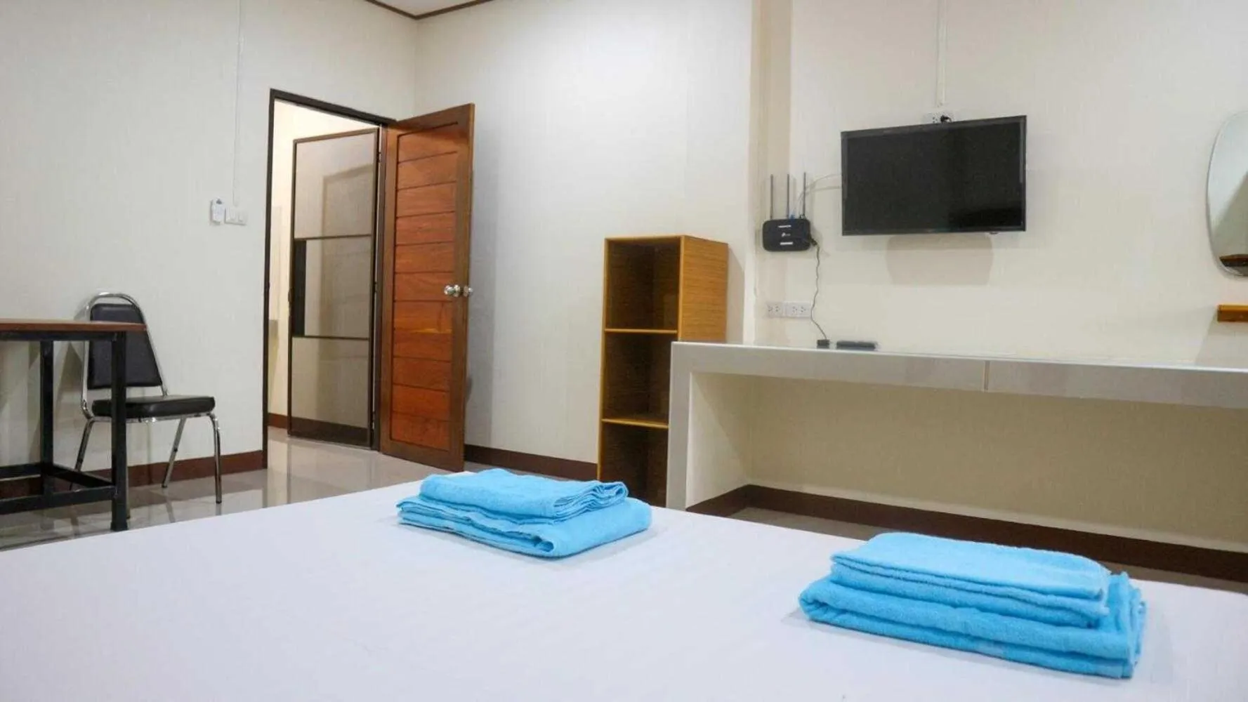 Other, Bed in Capital O 75521 Sang Siri Apartment