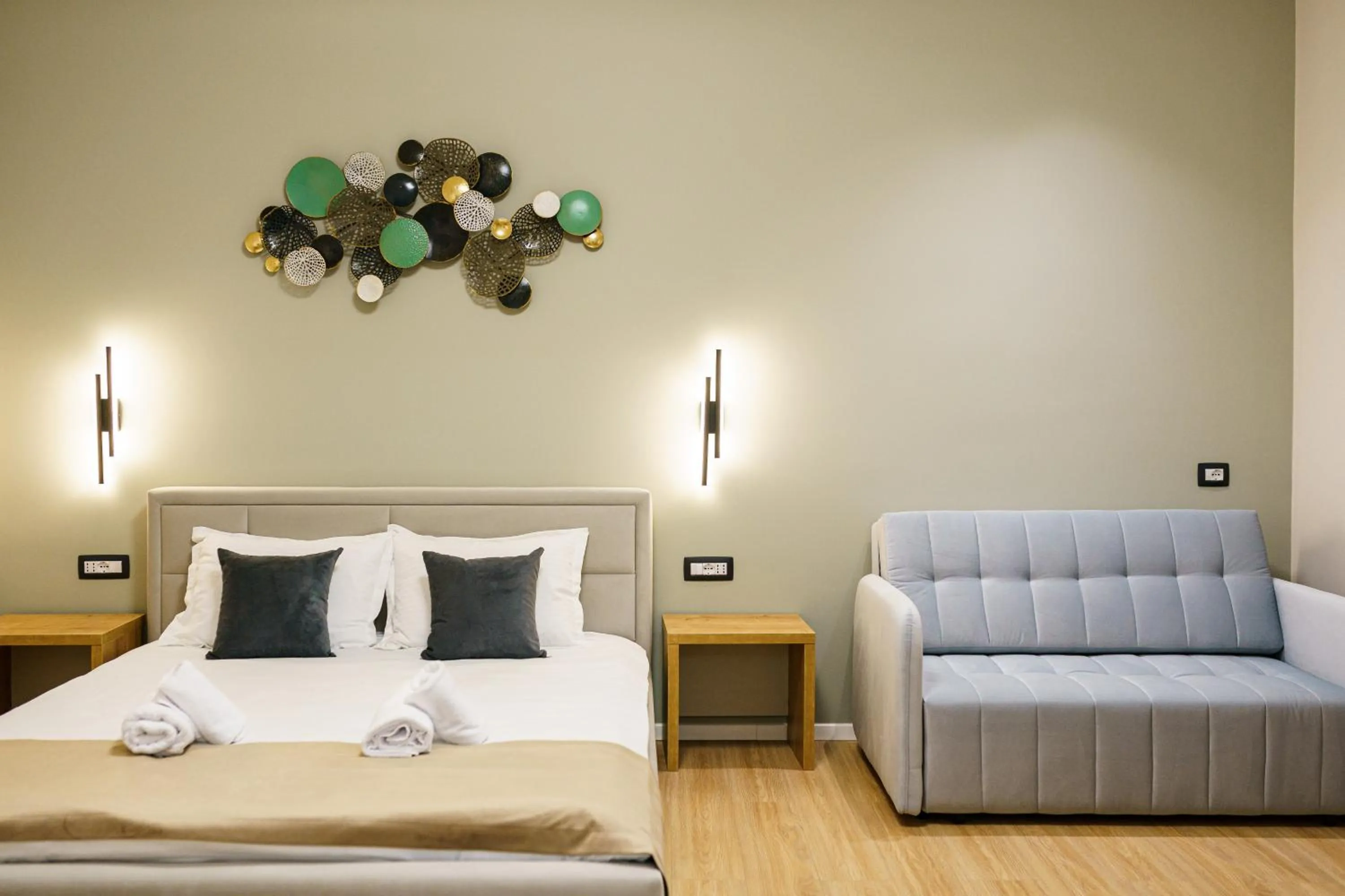 One-Bedroom Superior Apartment - single occupancy in Montello Guest House