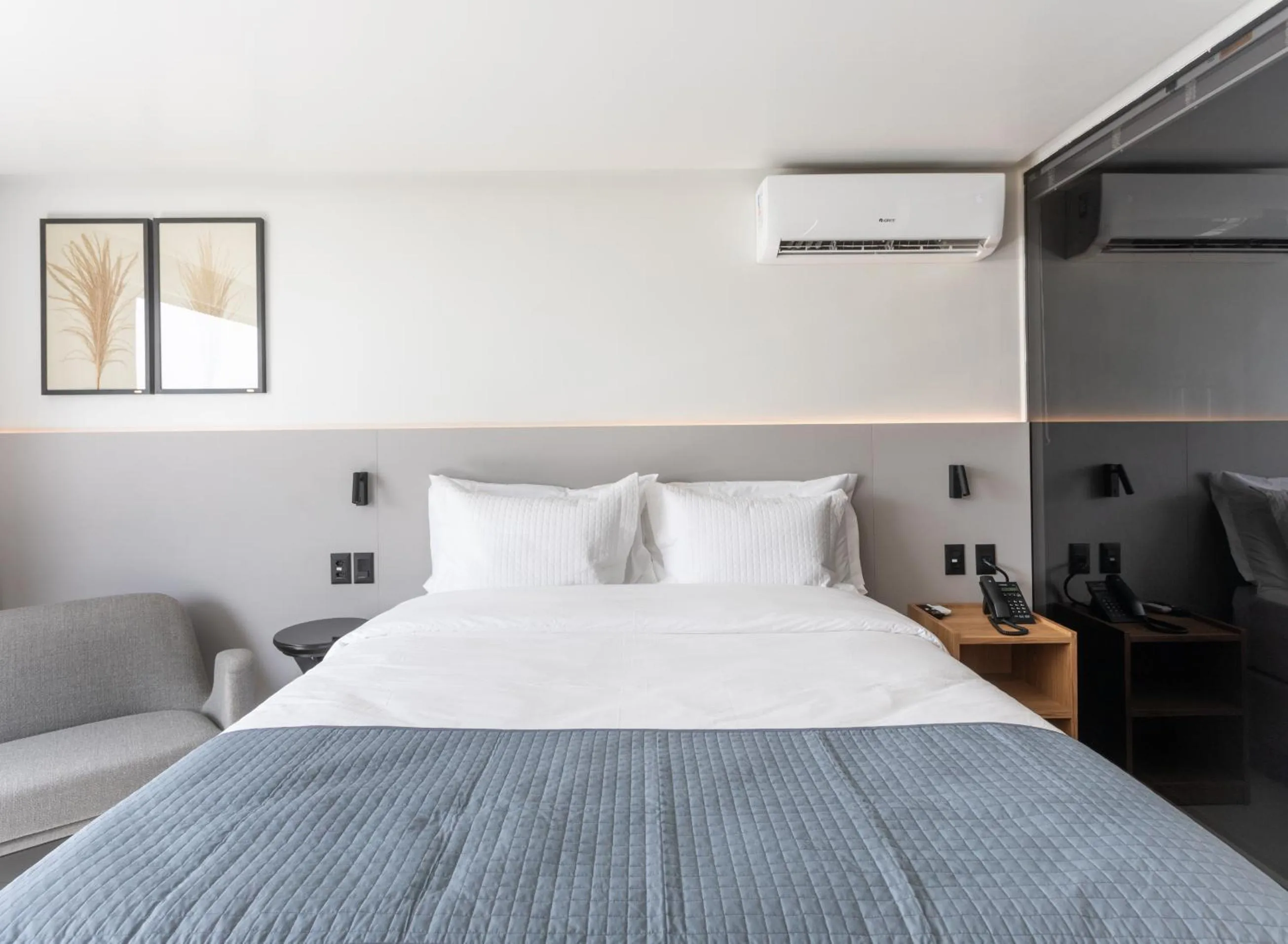 Bed in Icon Hotel by Welkom