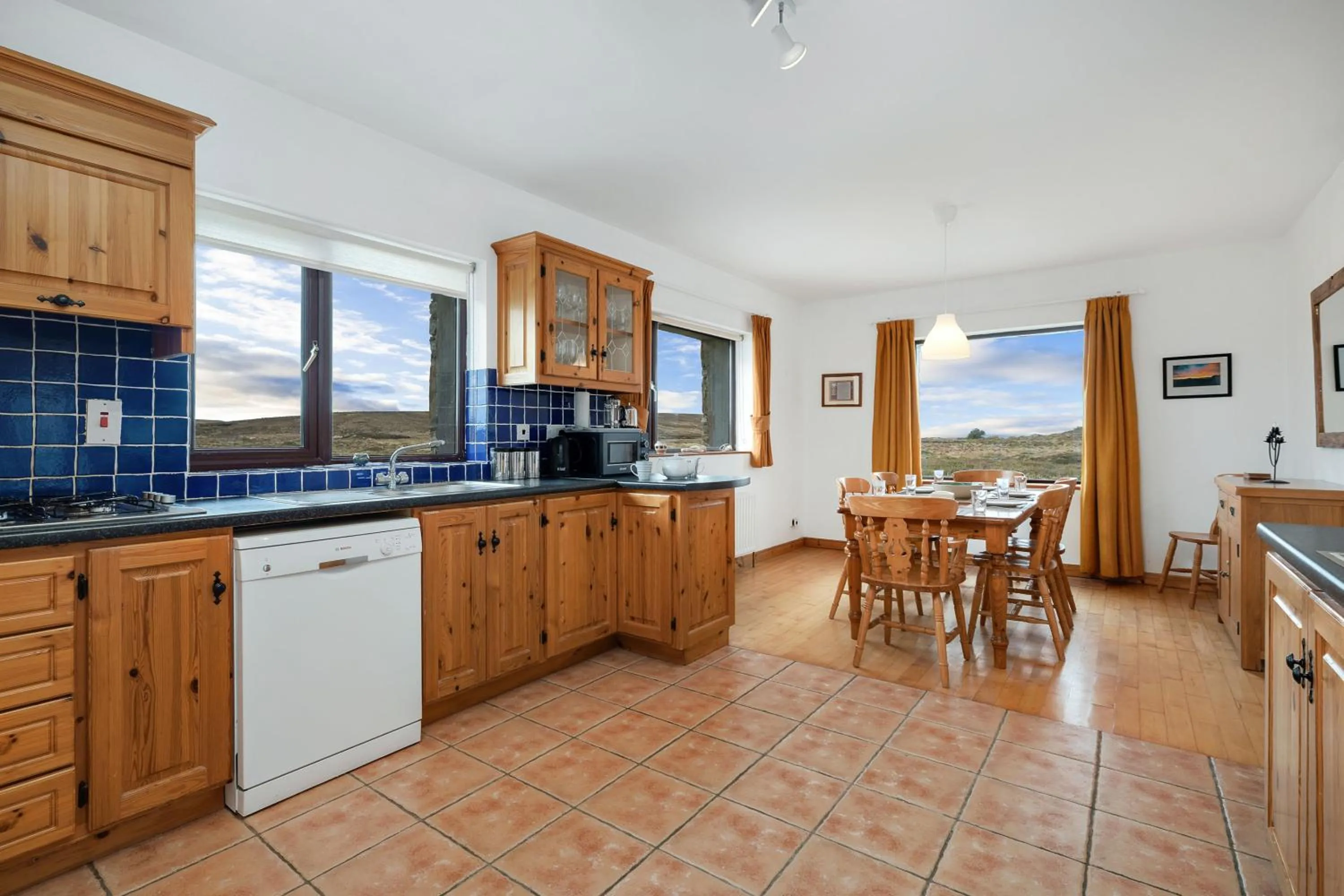 Natural landscape in Cottage 118 - Cleggan