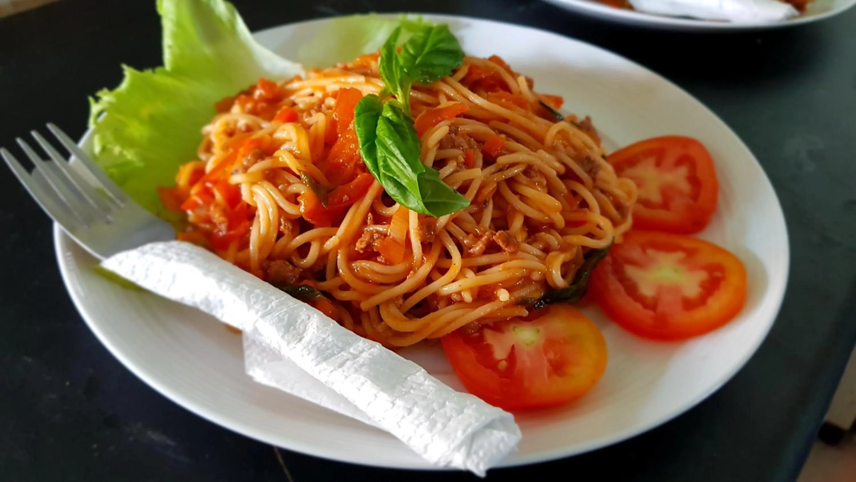 Food and drinks in Kencana Garden