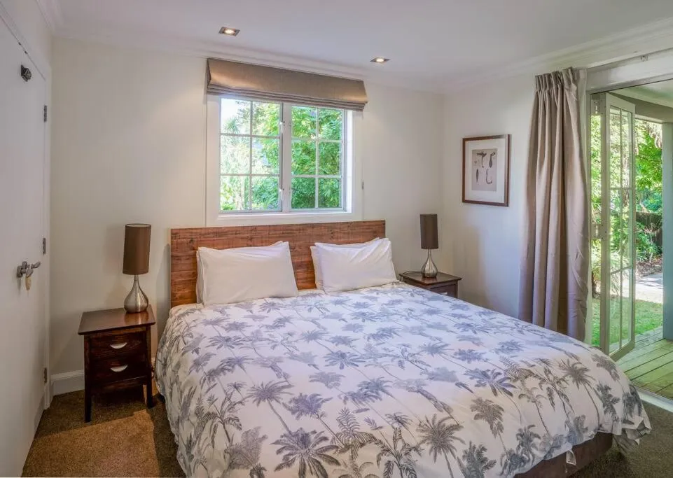 Bed in Capital Cottage 2-4 Bedroom- Russell Cottages Collection