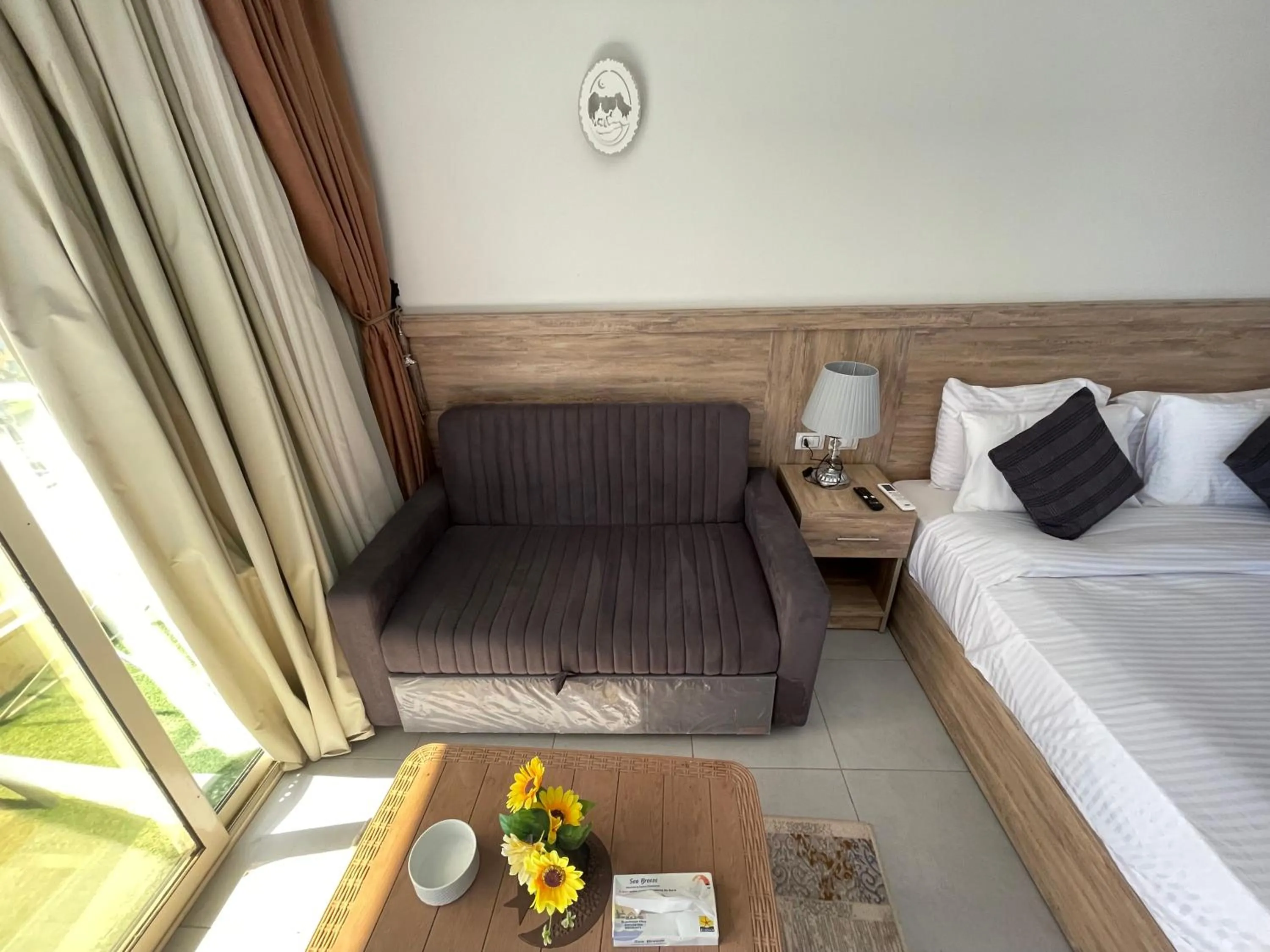 Bedroom, Bed in Scanddic Resort Hurghada