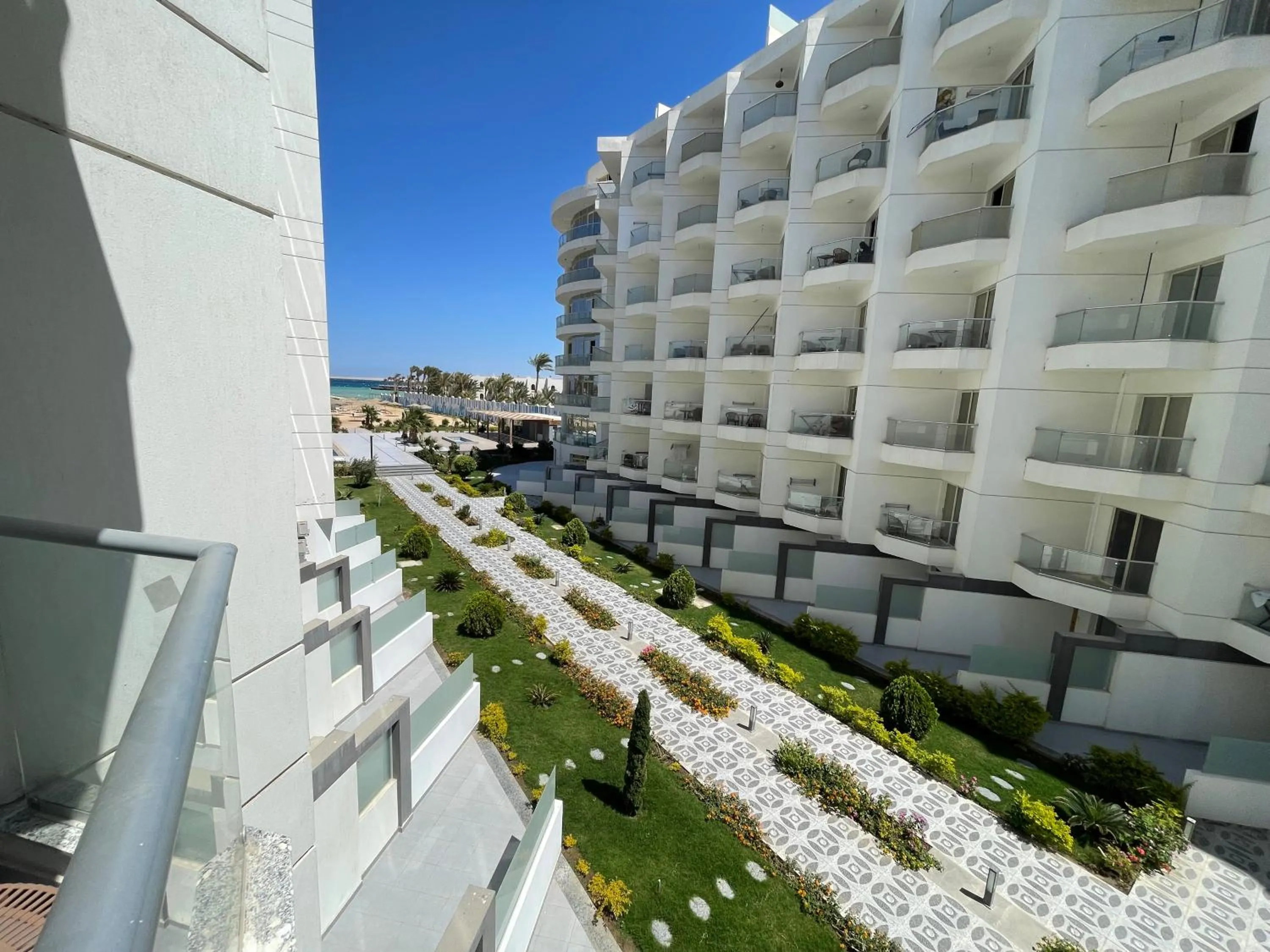 Garden in Scanddic Resort Hurghada