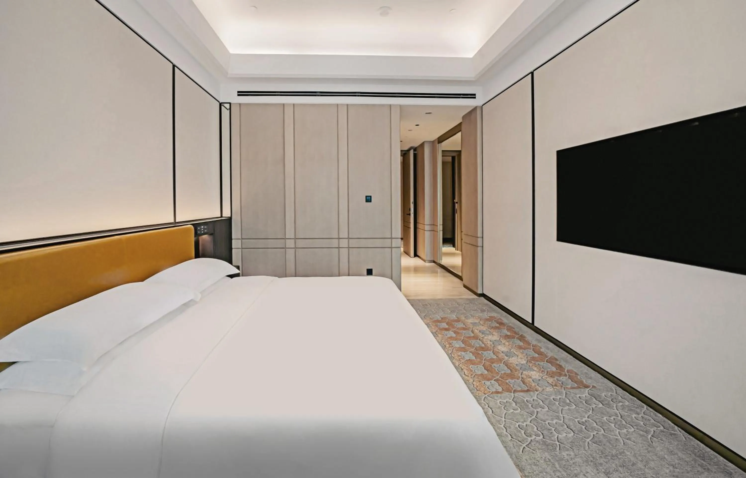 Photo of the whole room, Bed in YTL ChangChengYunYue Hotel