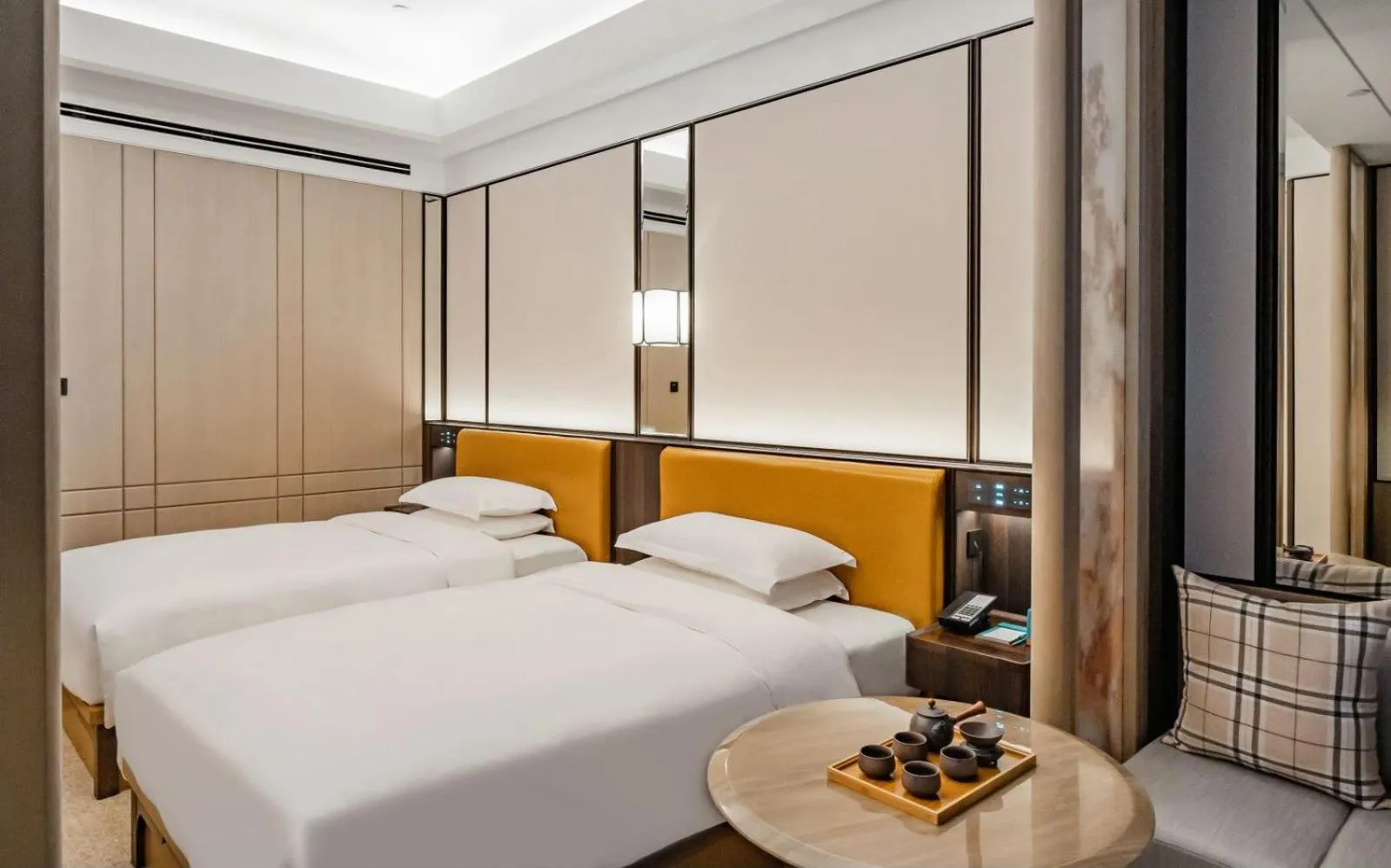 Photo of the whole room, Bed in YTL ChangChengYunYue Hotel