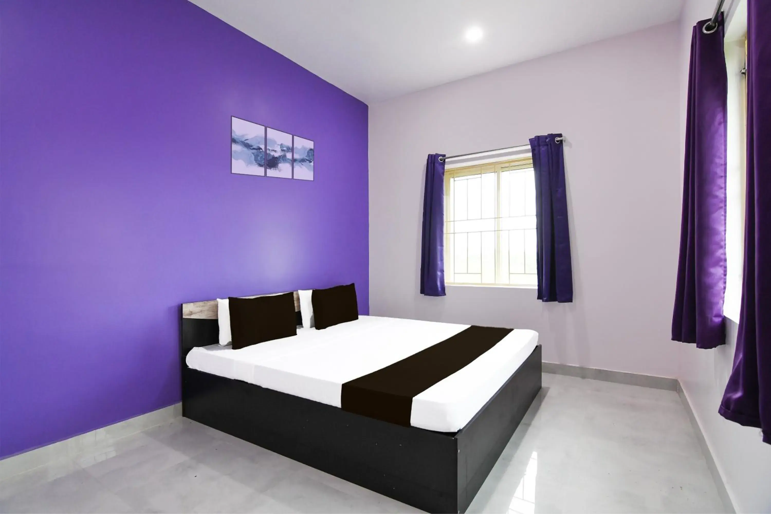 Classic Triple Room - single occupancy in Super Hotel O MNJ Mansion Classic Triple Room - single occupancy in Super Hotel O MNJ Mansion