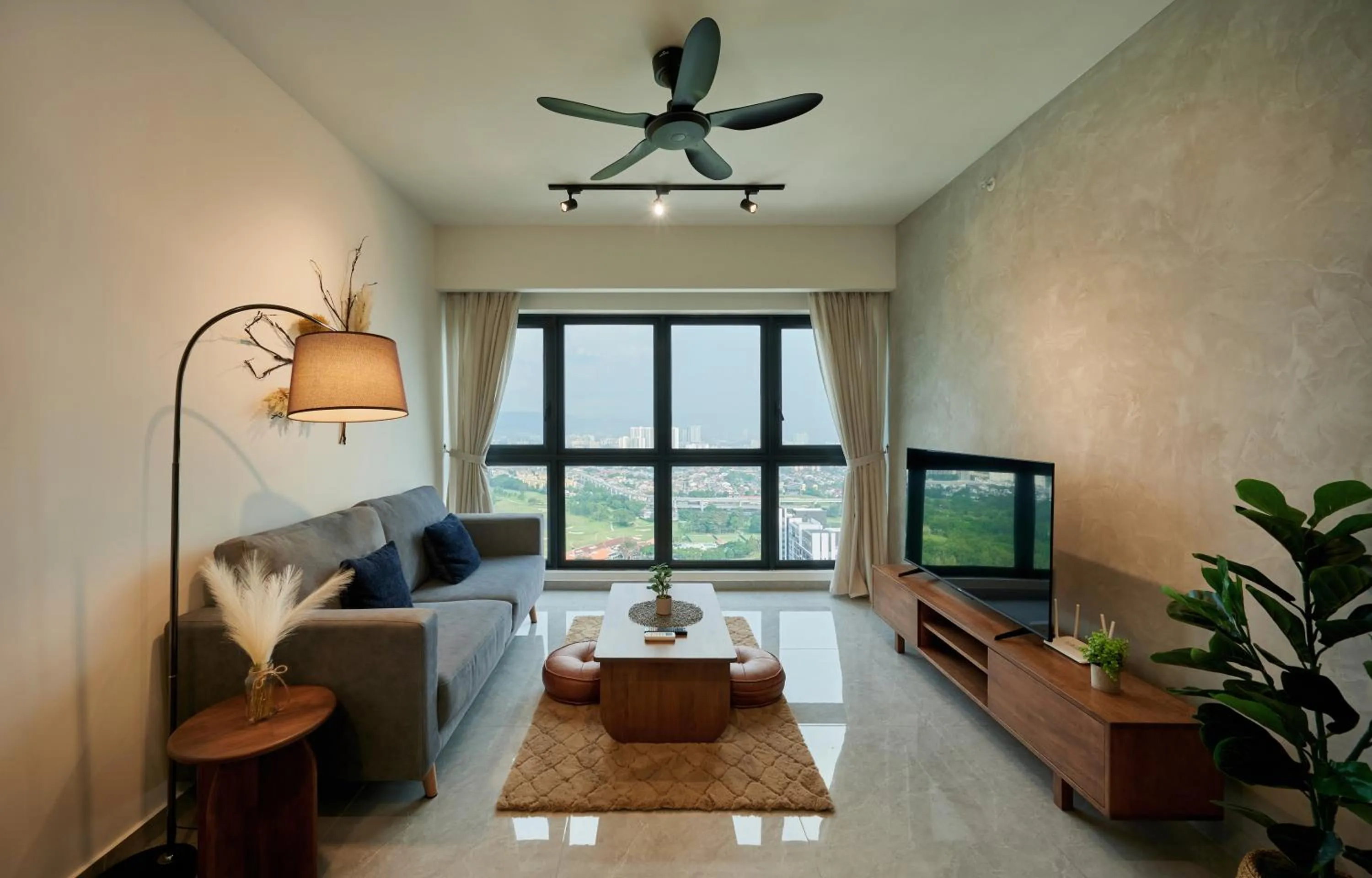 Living room, Bed in Ayatt Bukit Bintang