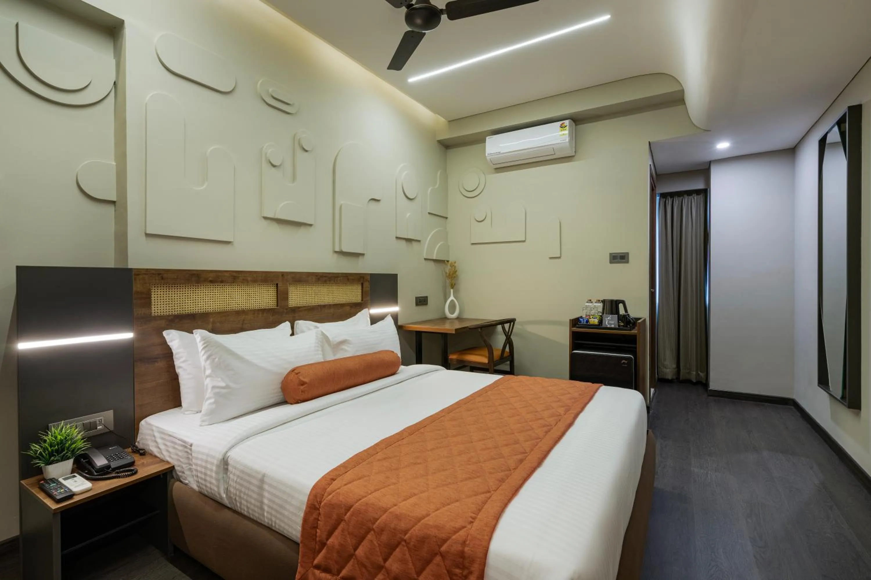 Bed in Fressotel, Kanakapura Road