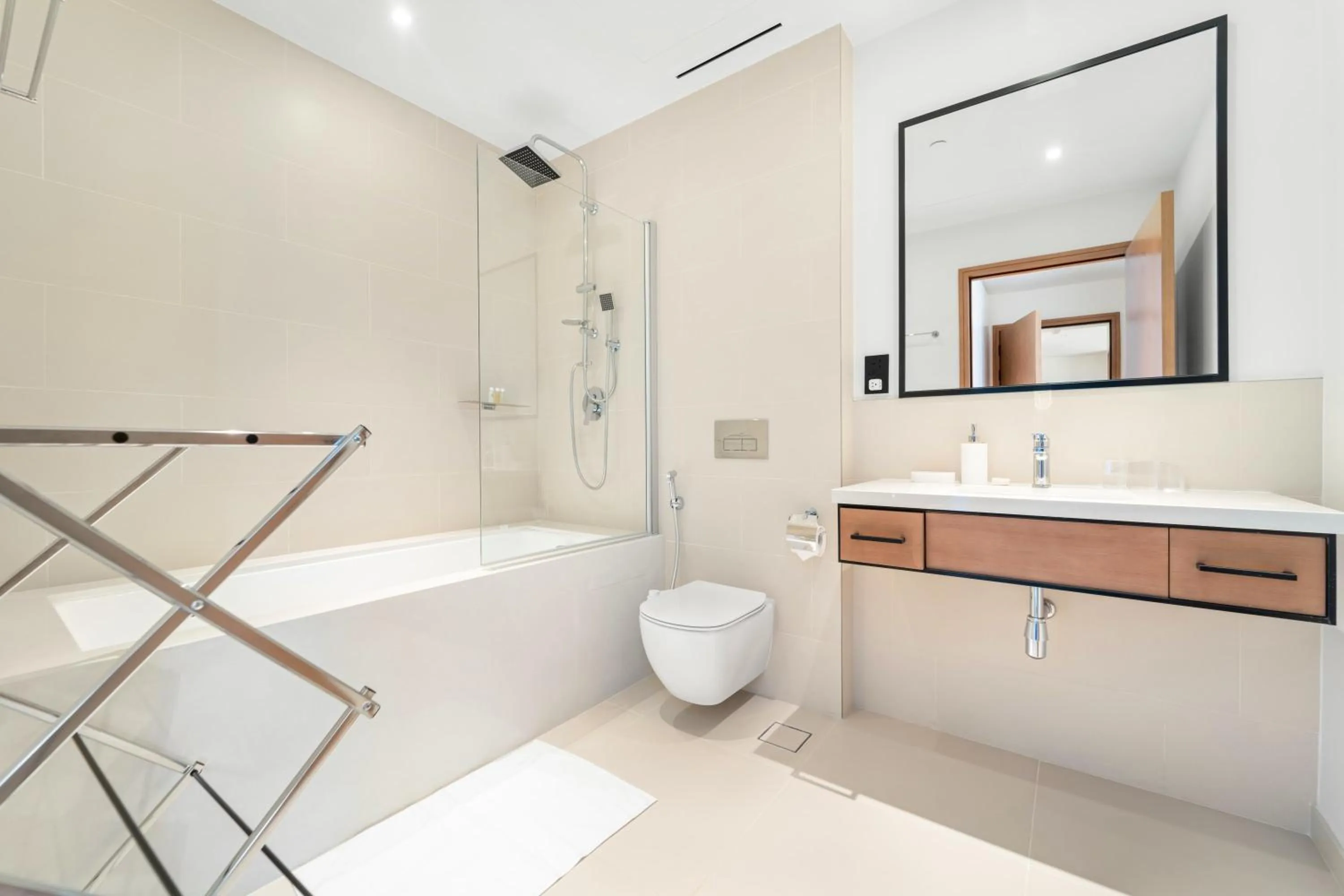 Bathroom in Silkhaus Chic 1BDR with 1 Study Room in Dubai Marina