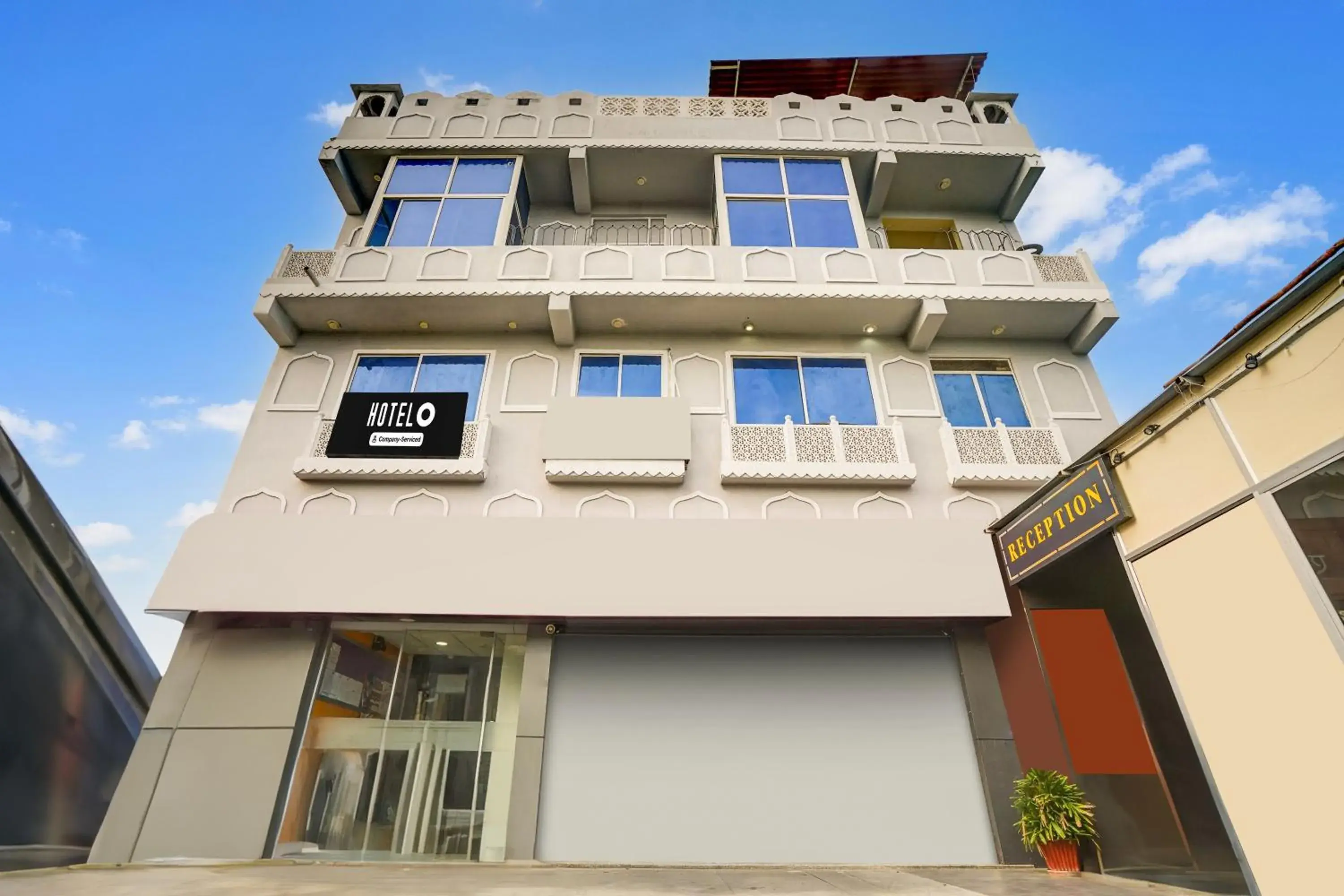 Collection O Jaipur Patrika Gate Collection O Jaipur Patrika Gate