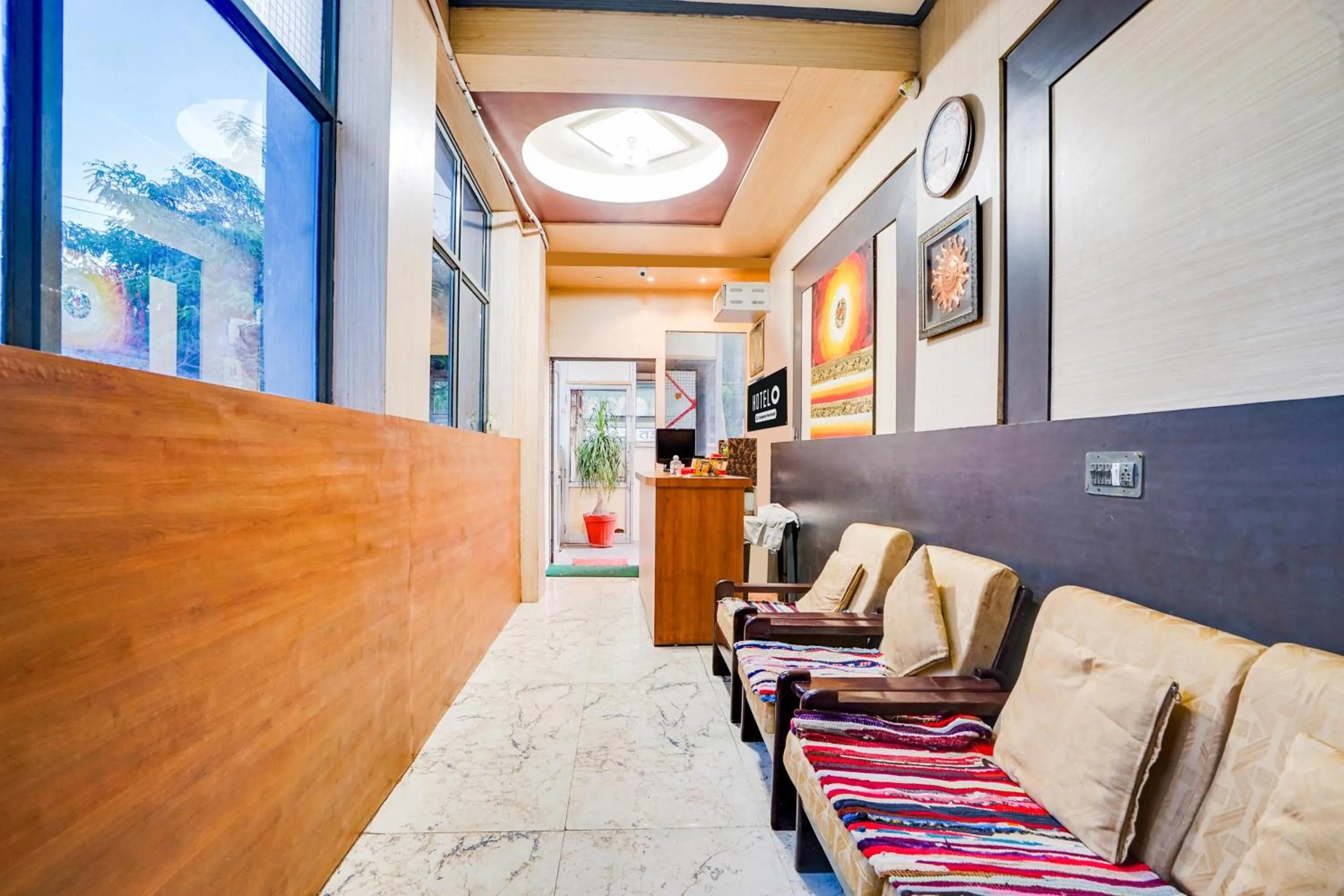 Lobby or reception in Hotel O JLN Marg Malviya Nagar Formerly Hotel Braj Haveli