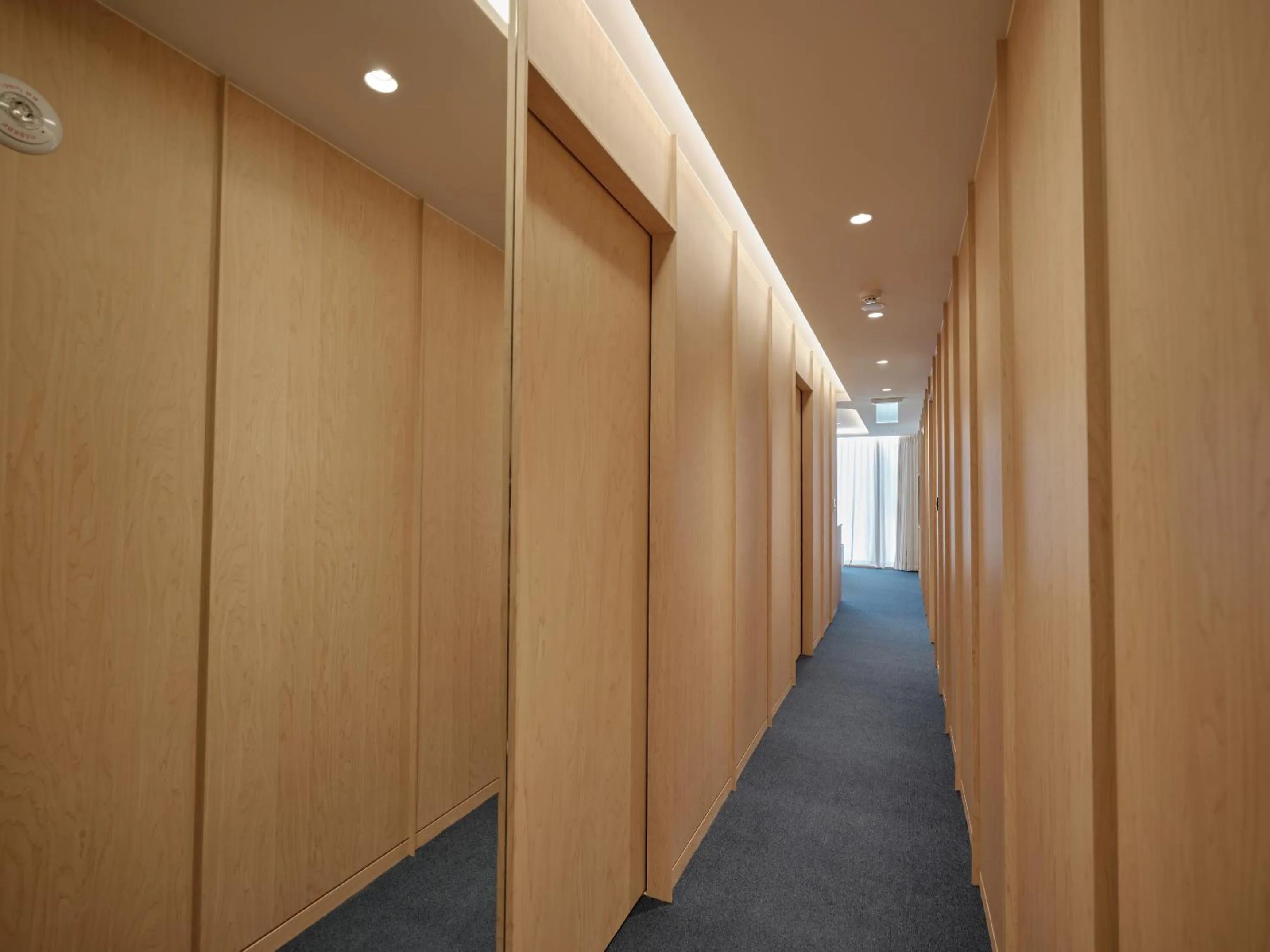 Photo of the whole room in UH Suite The Gangnam