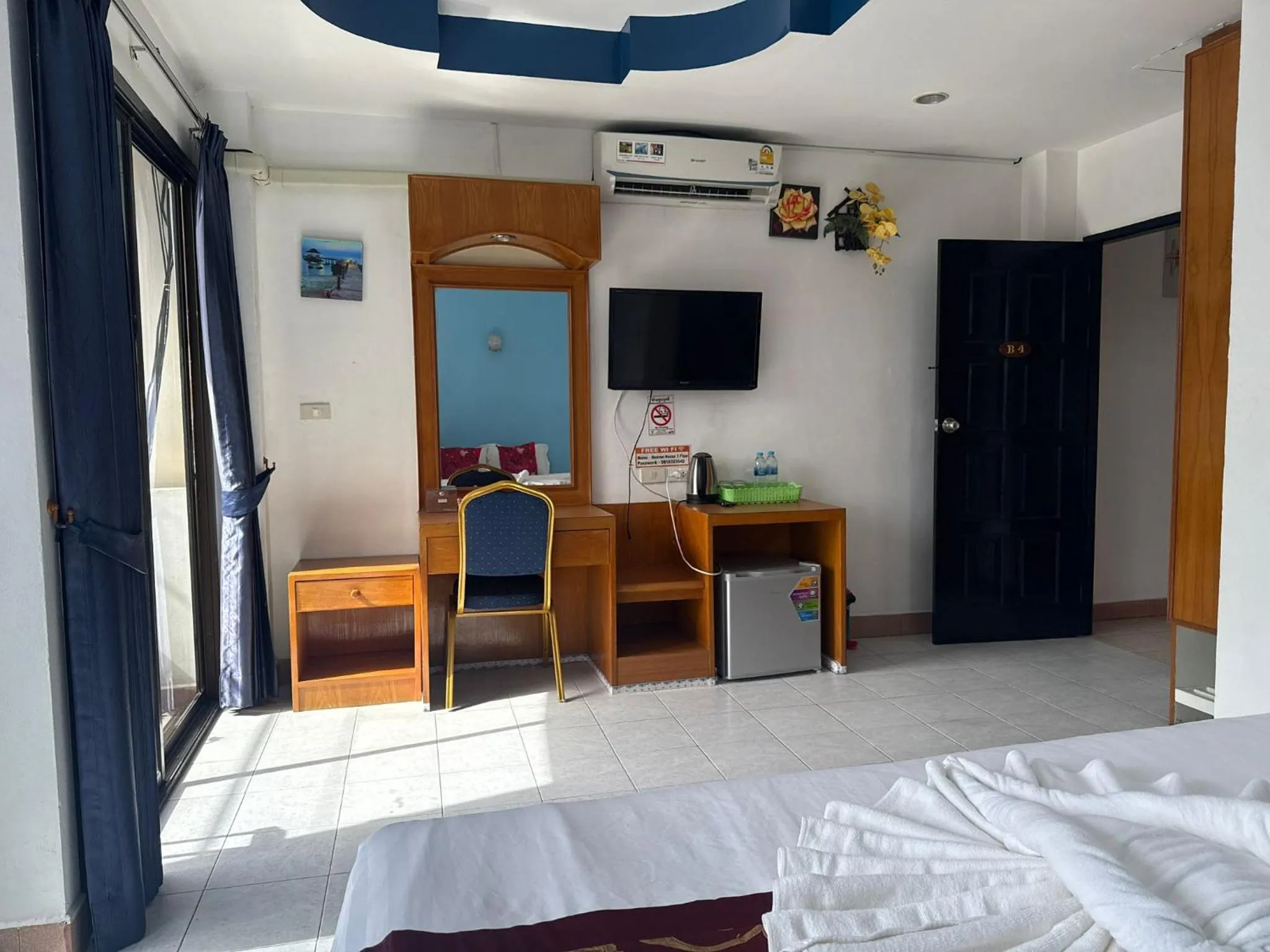 TV and multimedia, Bed in Heaven House Restro & Bar