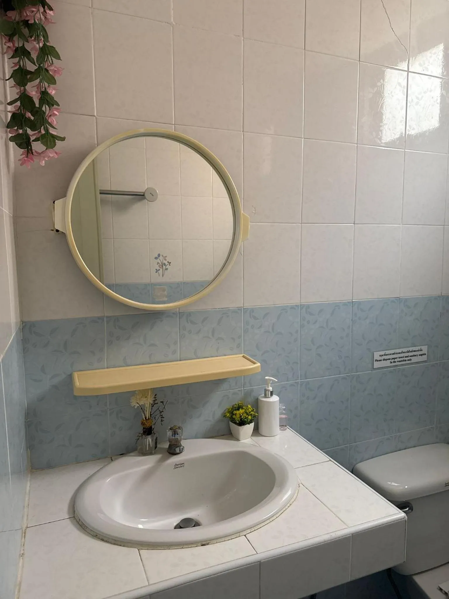 Bathroom in Heaven House Restro & Bar