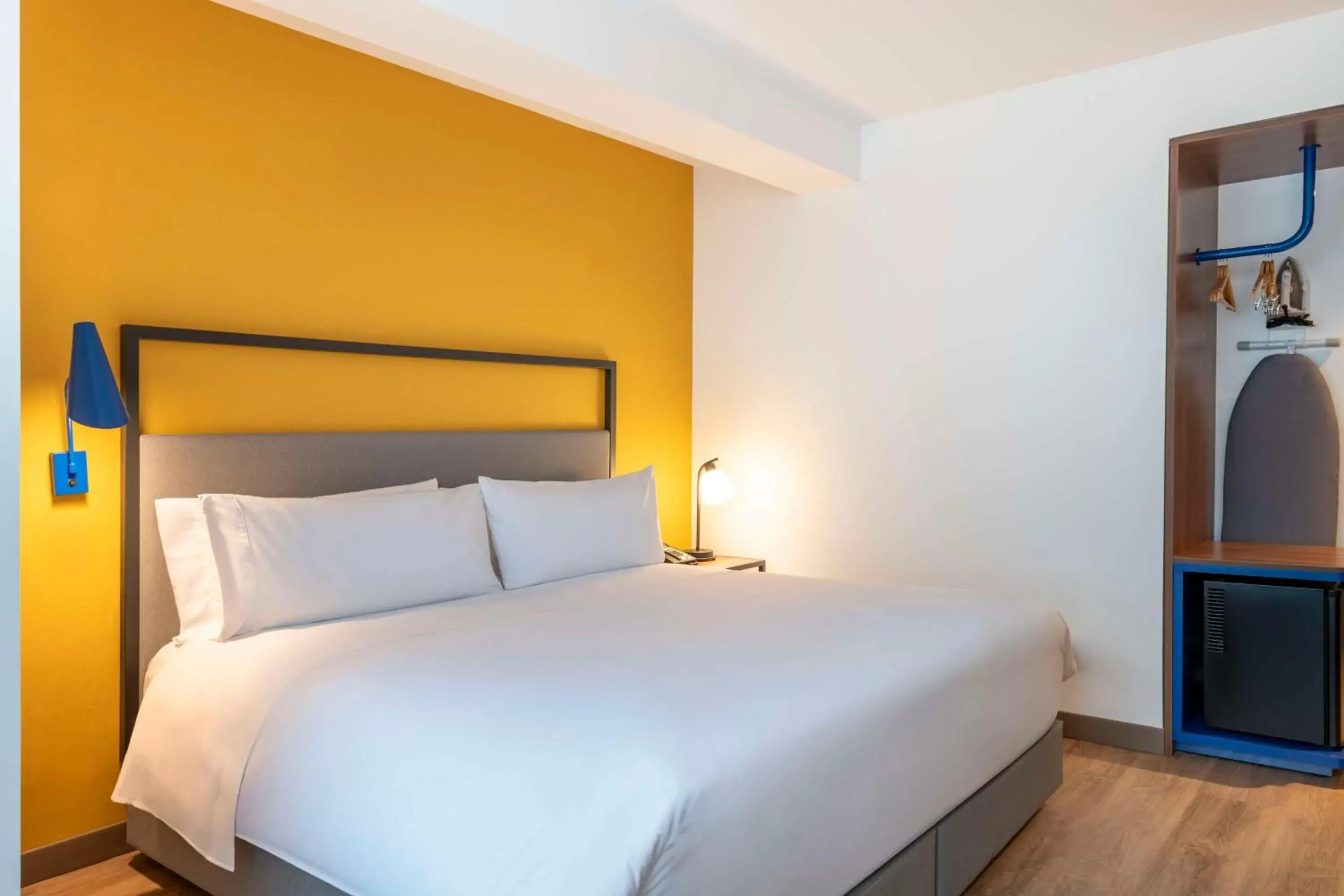 Bed in Tru By Hilton Cali Sur Bed in Tru By Hilton Cali Sur
