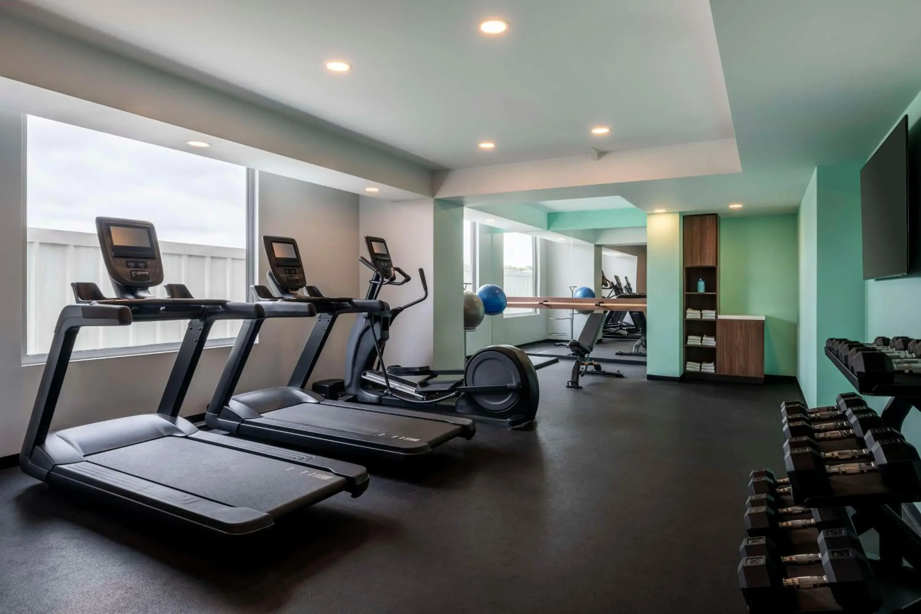 Fitness centre/facilities in Tru By Hilton Cali Sur Fitness centre/facilities in Tru By Hilton Cali Sur