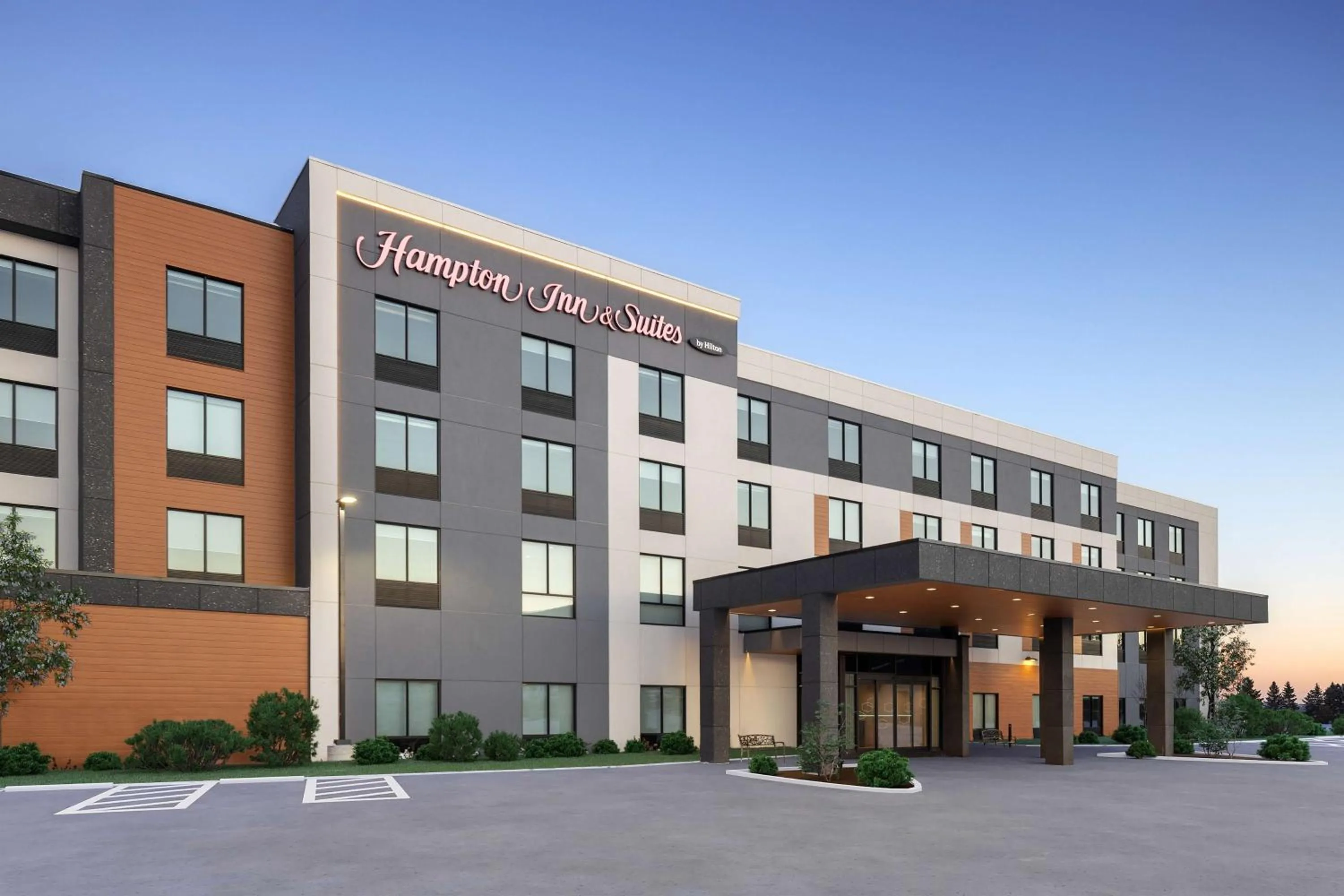 Property building in Hampton Inn & Suites Orangeville, On