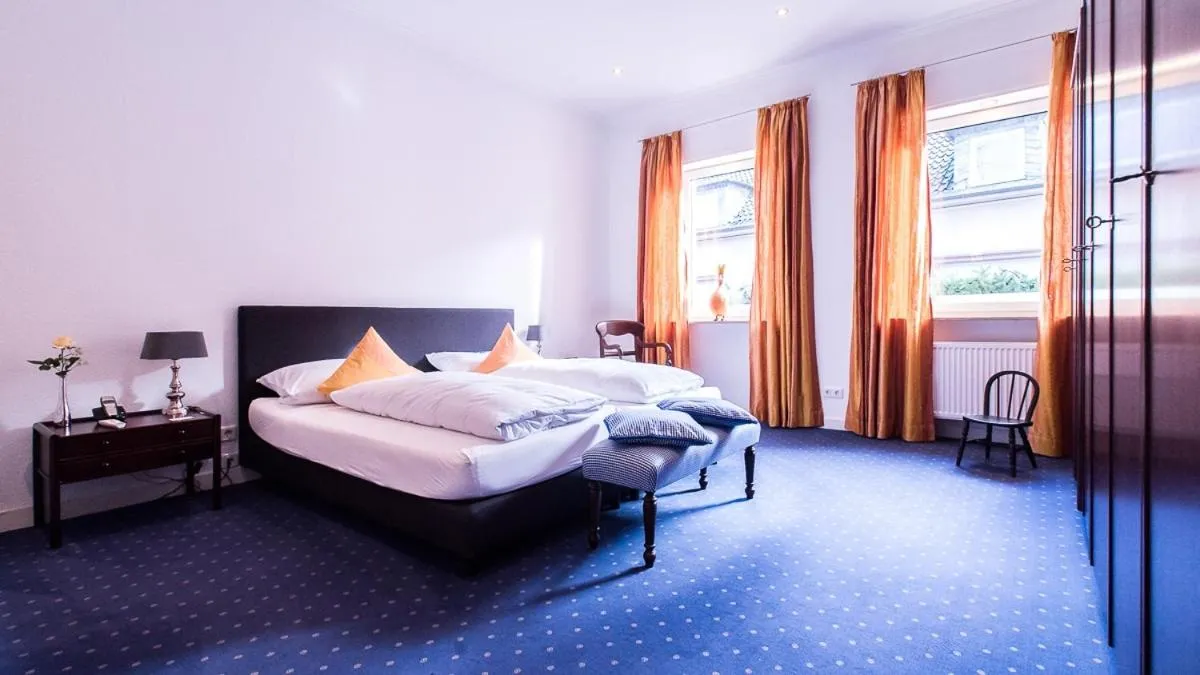 Bedroom, Bed in Posthotel Monegro