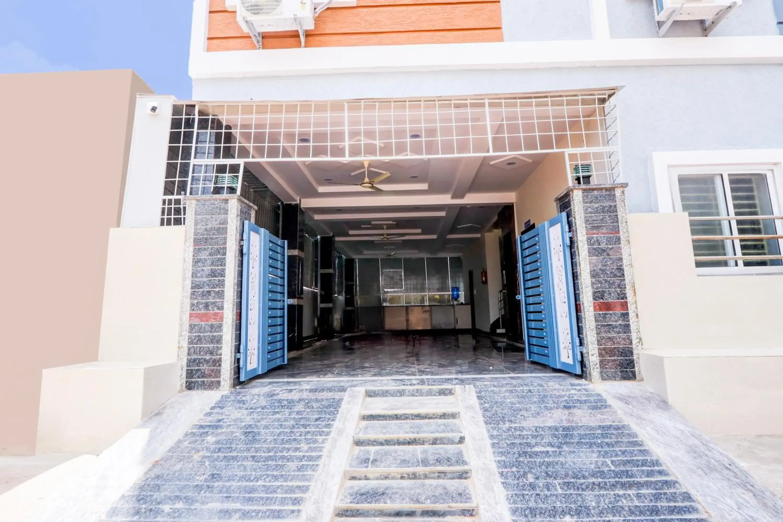 Facade/entrance in Super Hotel O Adibatla near TCS Facade/entrance in Super Hotel O Adibatla near TCS