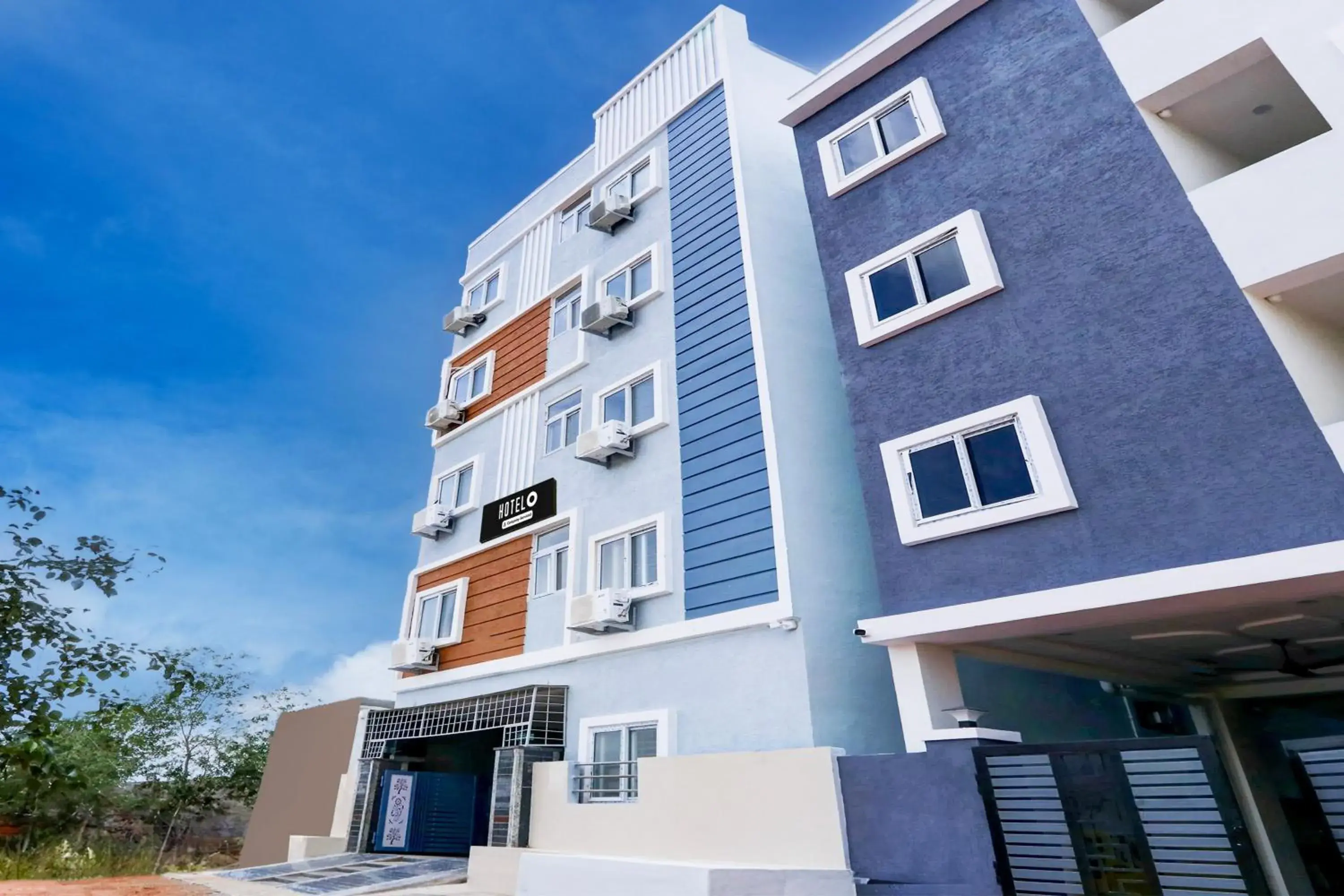 Facade/entrance in Super Hotel O Adibatla near TCS Facade/entrance in Super Hotel O Adibatla near TCS