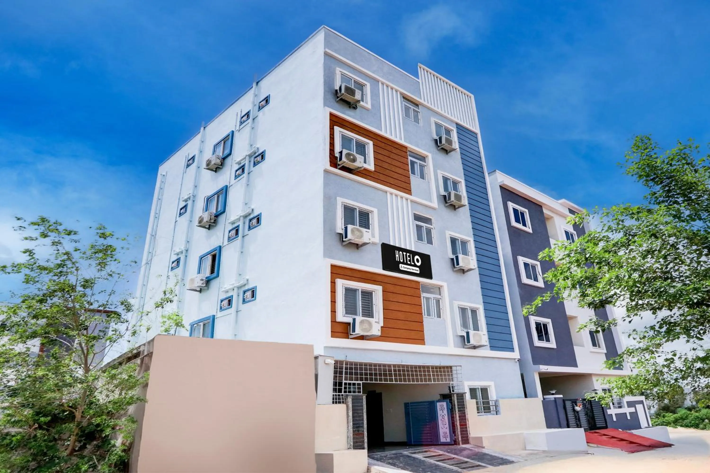 Facade/entrance in Super Hotel O Adibatla near TCS