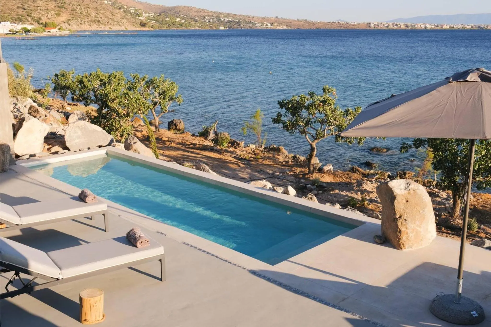 Day in Floating Cubes Villas Aegina