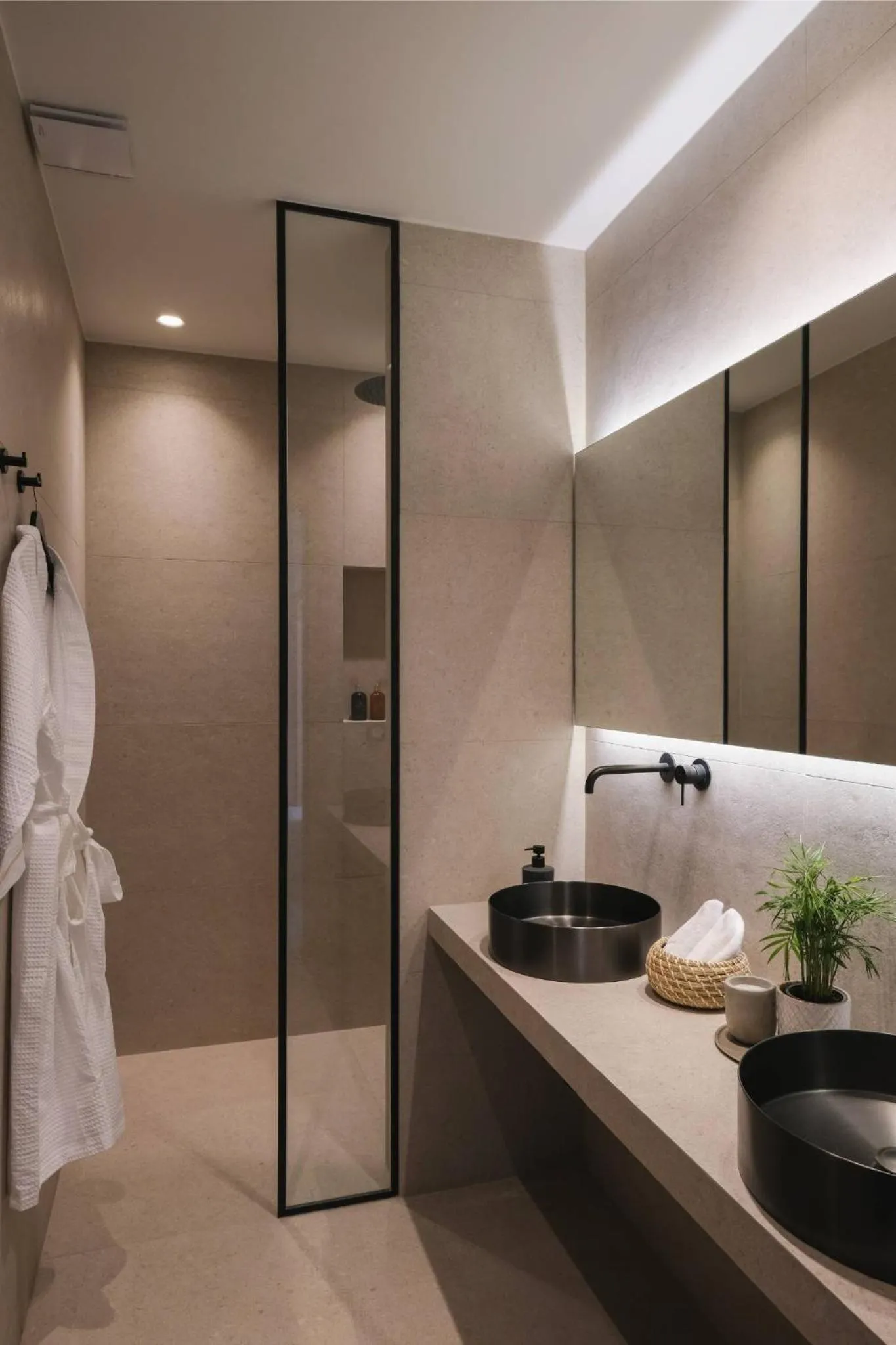 Shower in Floating Cubes Villas Aegina