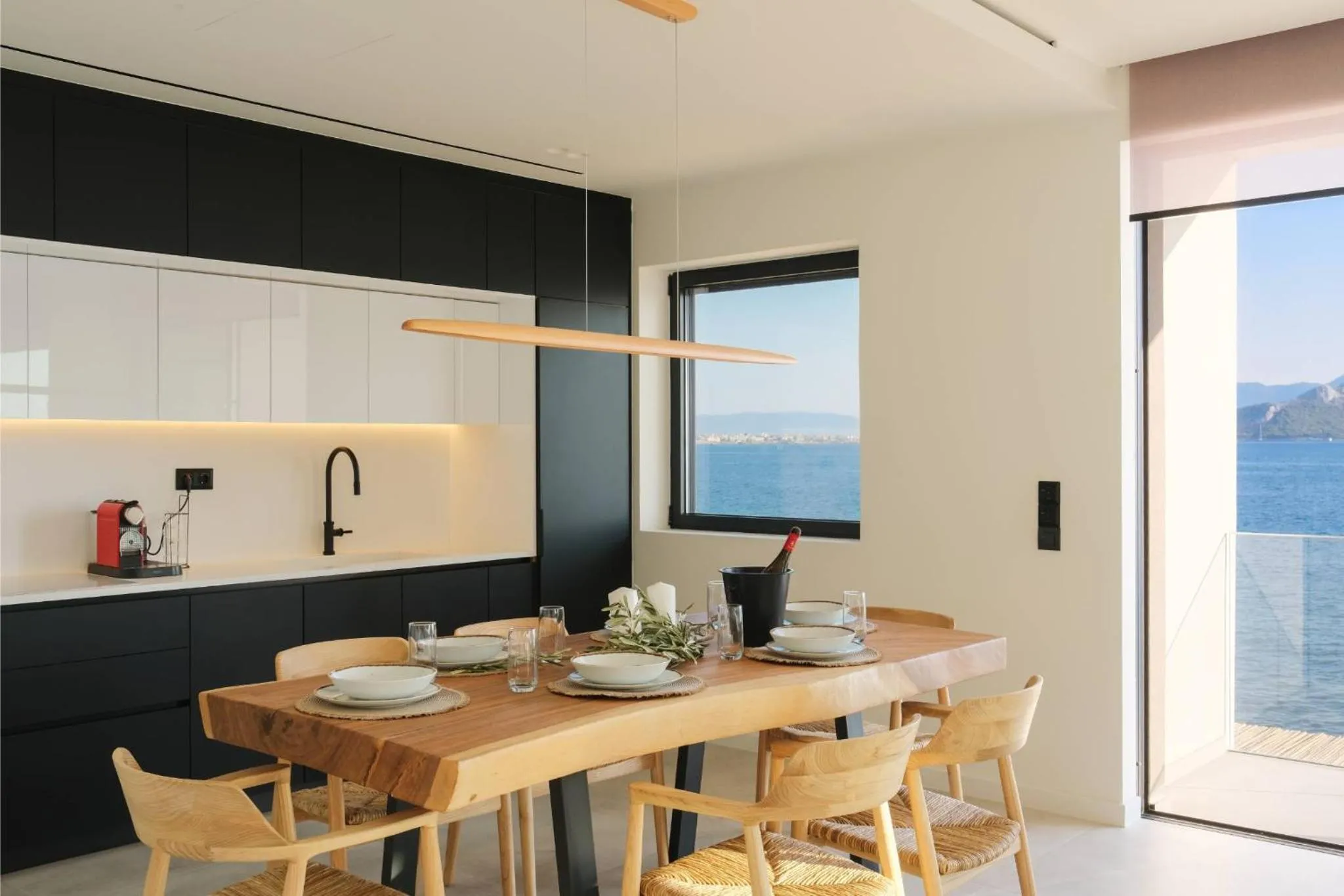 Coffee/tea facilities in Floating Cubes Villas Aegina