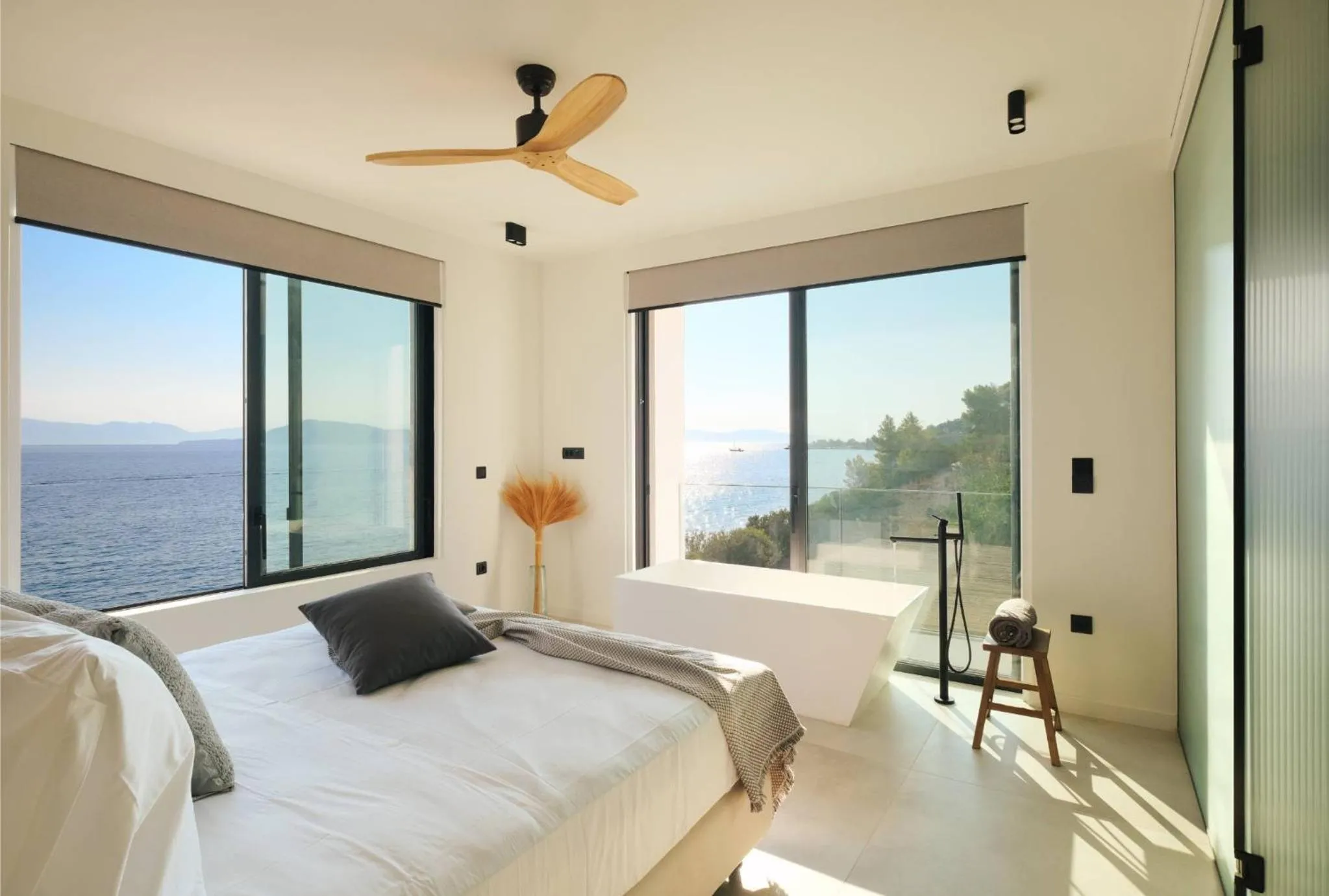 Bed in Floating Cubes Villas Aegina