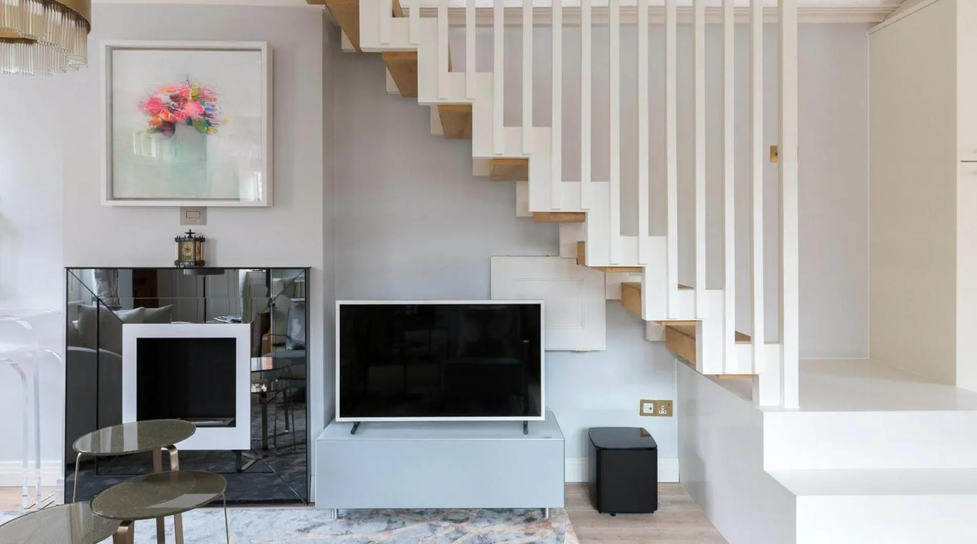 Pocket Full of Pearls 1 Bedroom Duplex Penthouse
