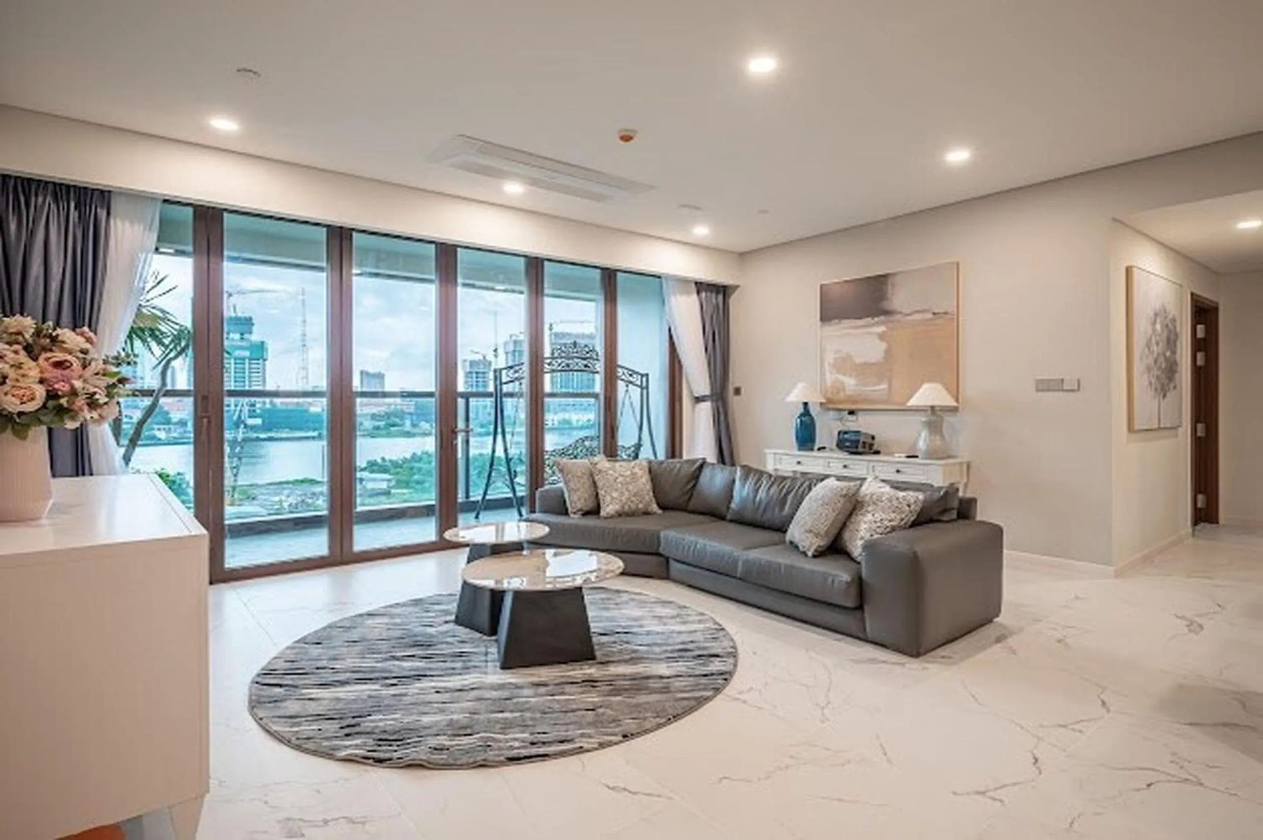 Living room in The Metropole - Horizon View Riverside D2