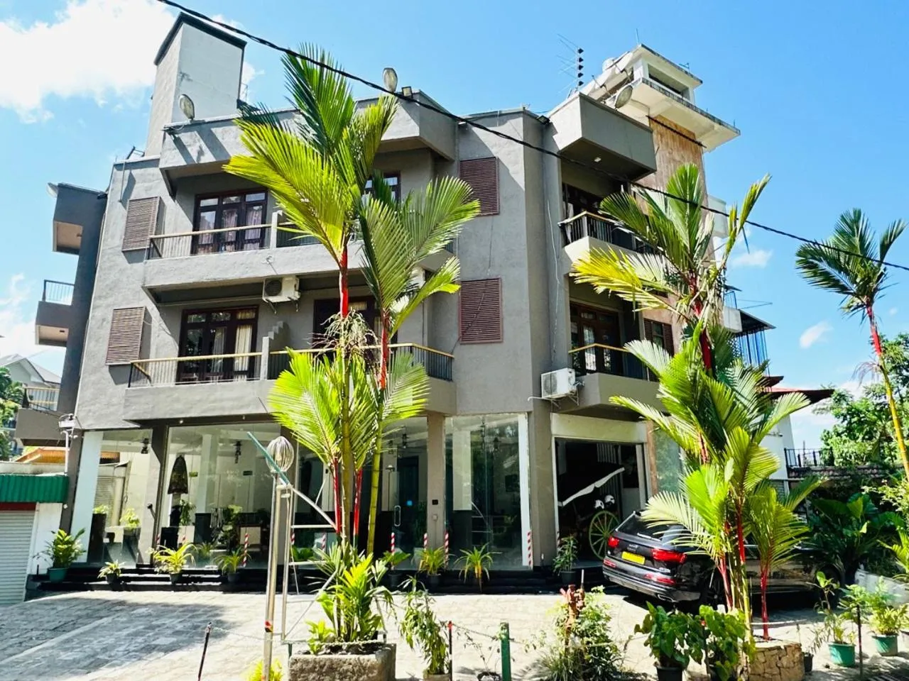 Property building in Gallery City Hotel
