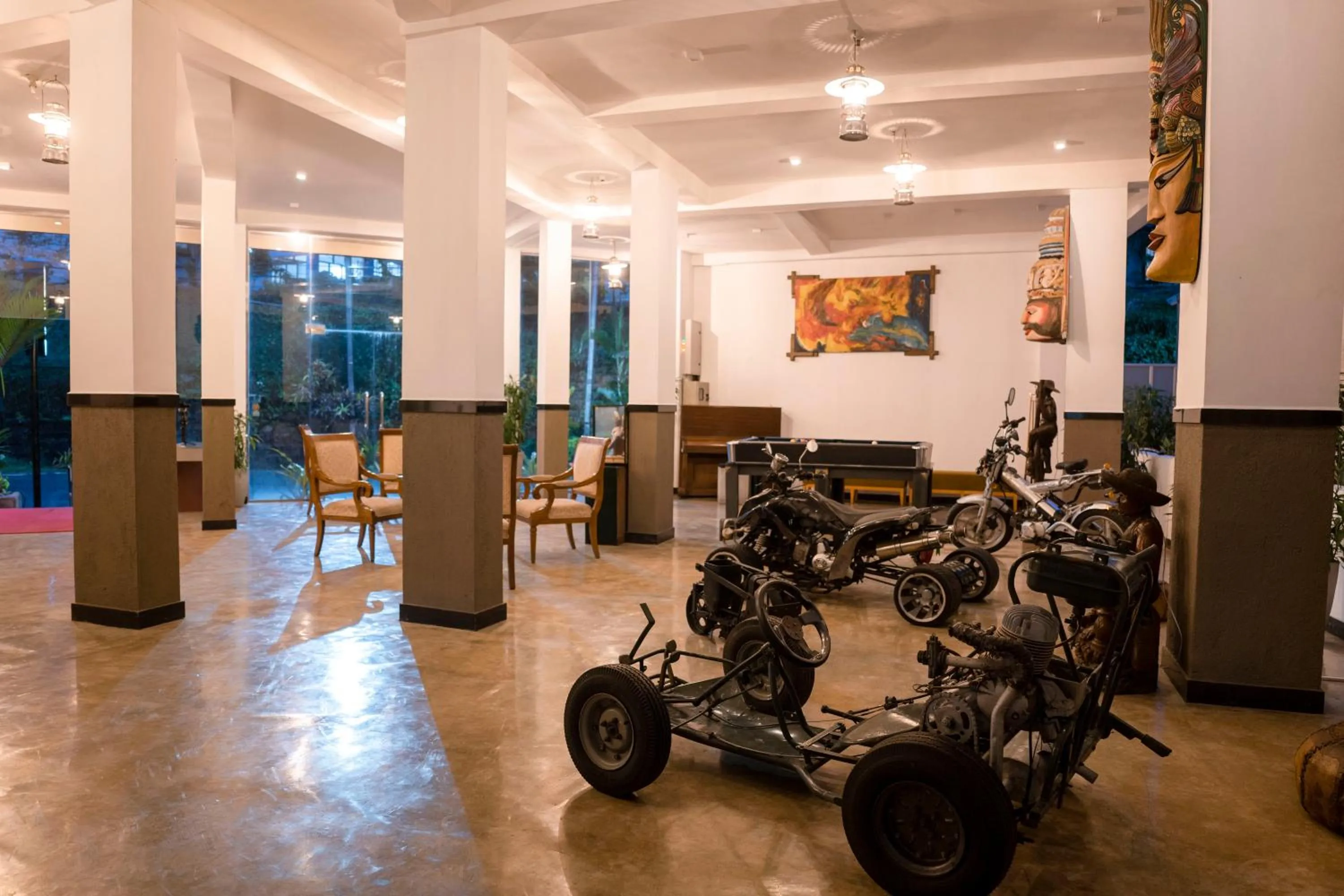 Living room in Gallery City Hotel