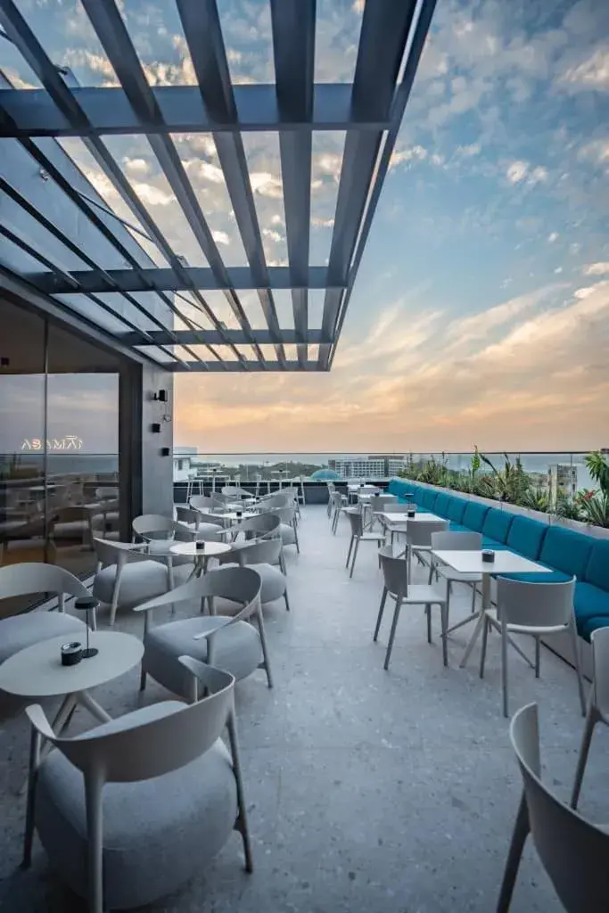 Restaurant/places to eat in Sama Hotels Restaurant/places to eat in Sama Hotels