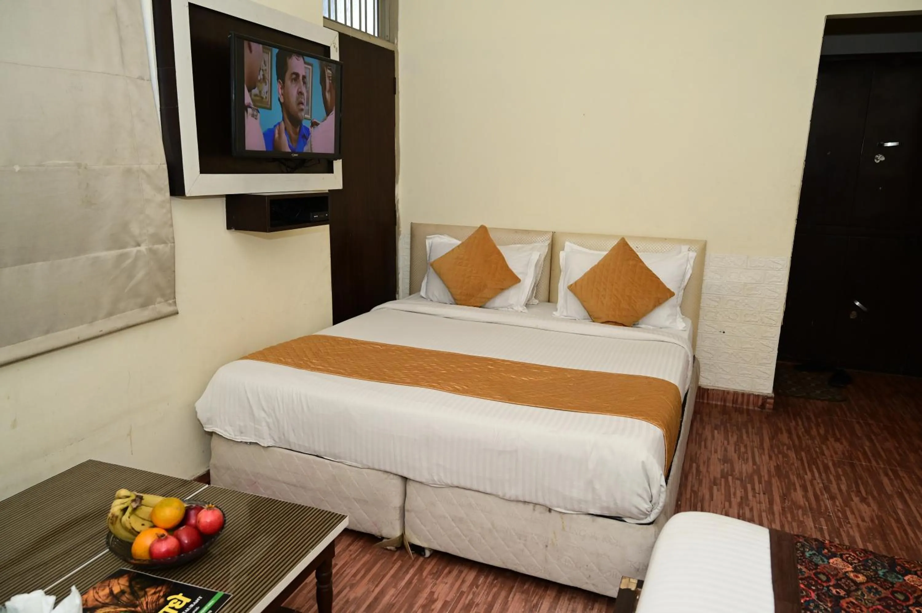 Bedroom, Bed in Hotel Krishna Pride