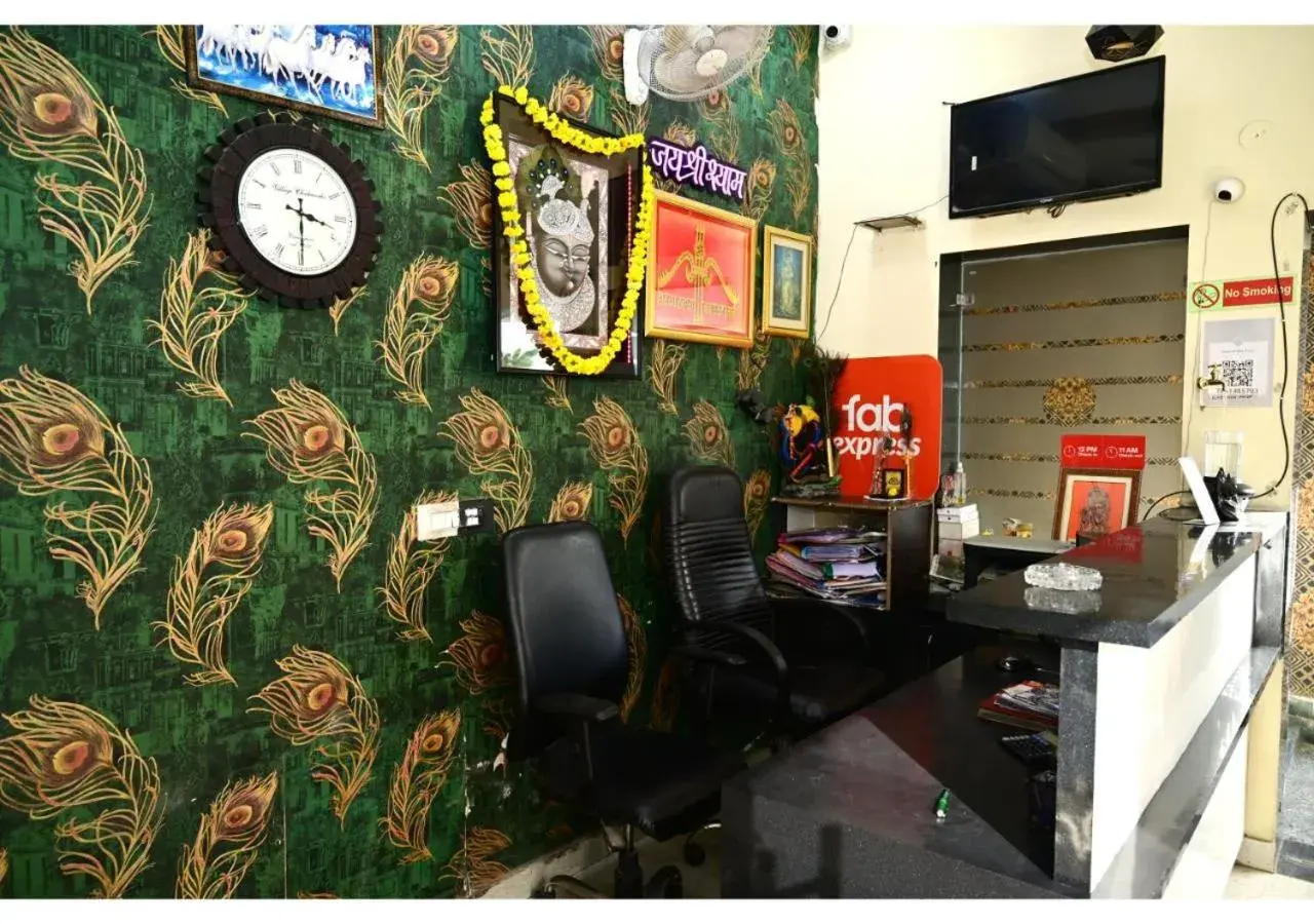 Lobby or reception in Hotel Krishna Pride Lobby or reception in Hotel Krishna Pride