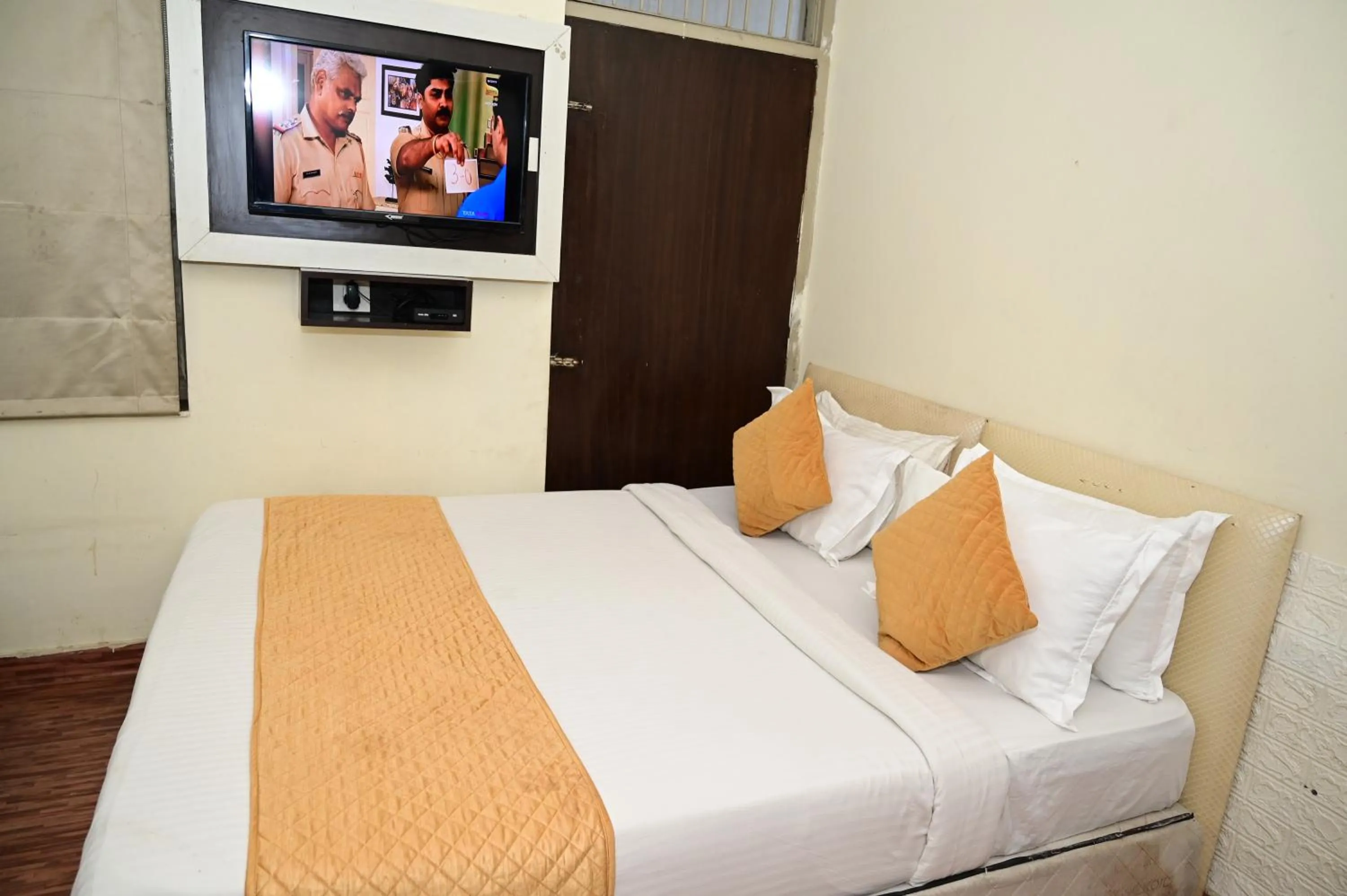 Bedroom, Bed in Hotel Krishna Pride