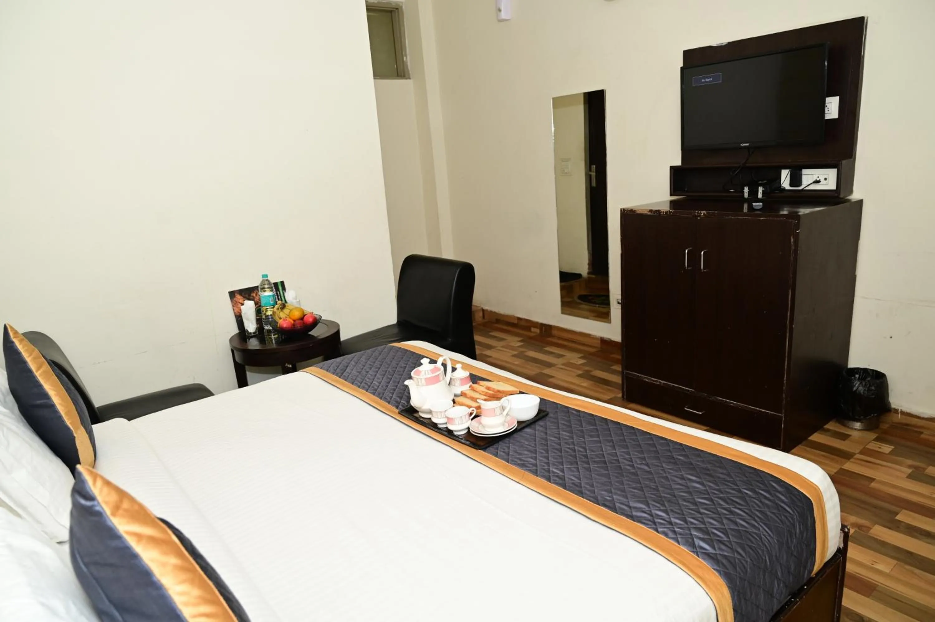 Bedroom, Bed in Hotel Krishna Pride