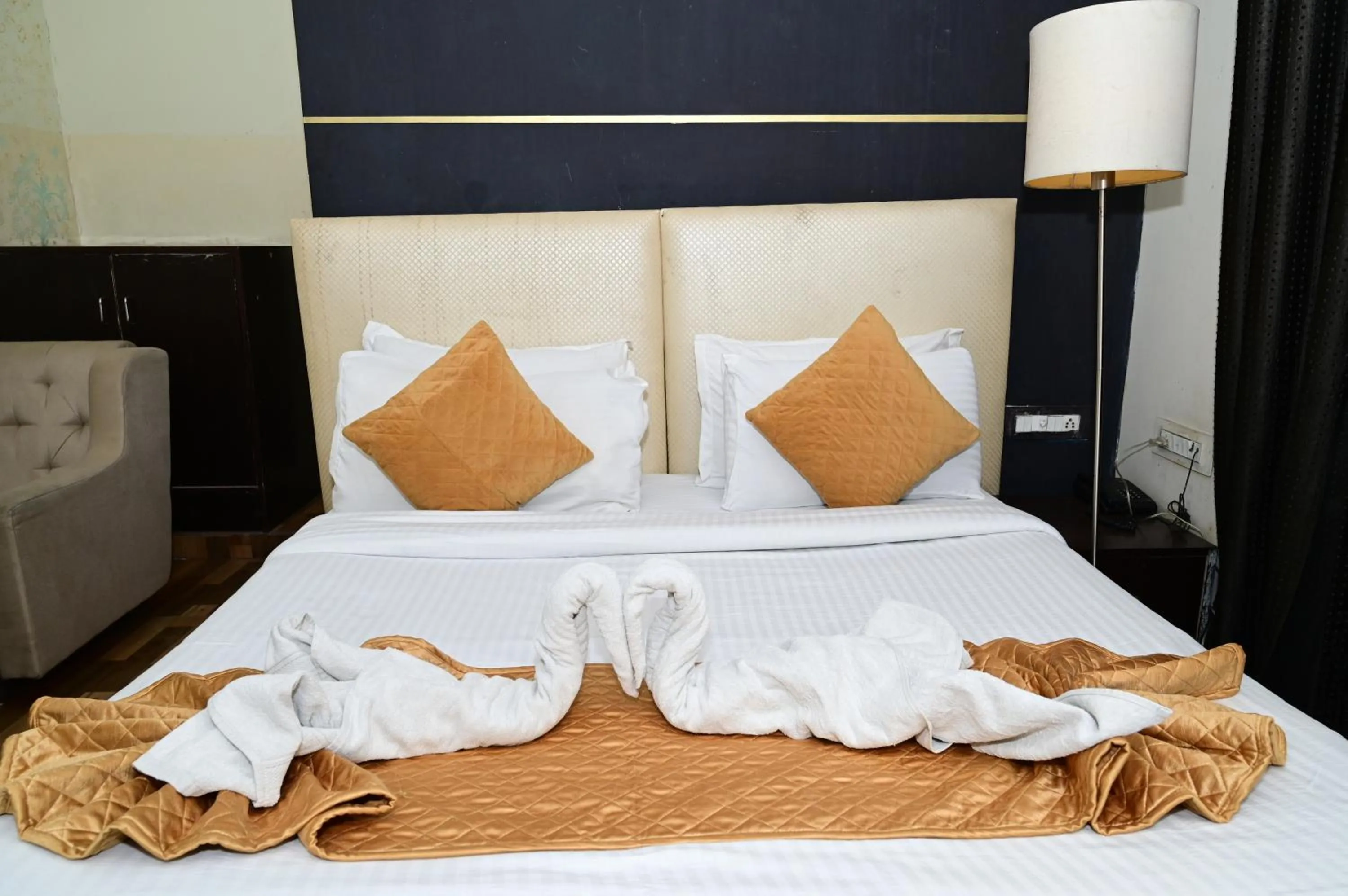 Bedroom, Bed in Hotel Krishna Pride