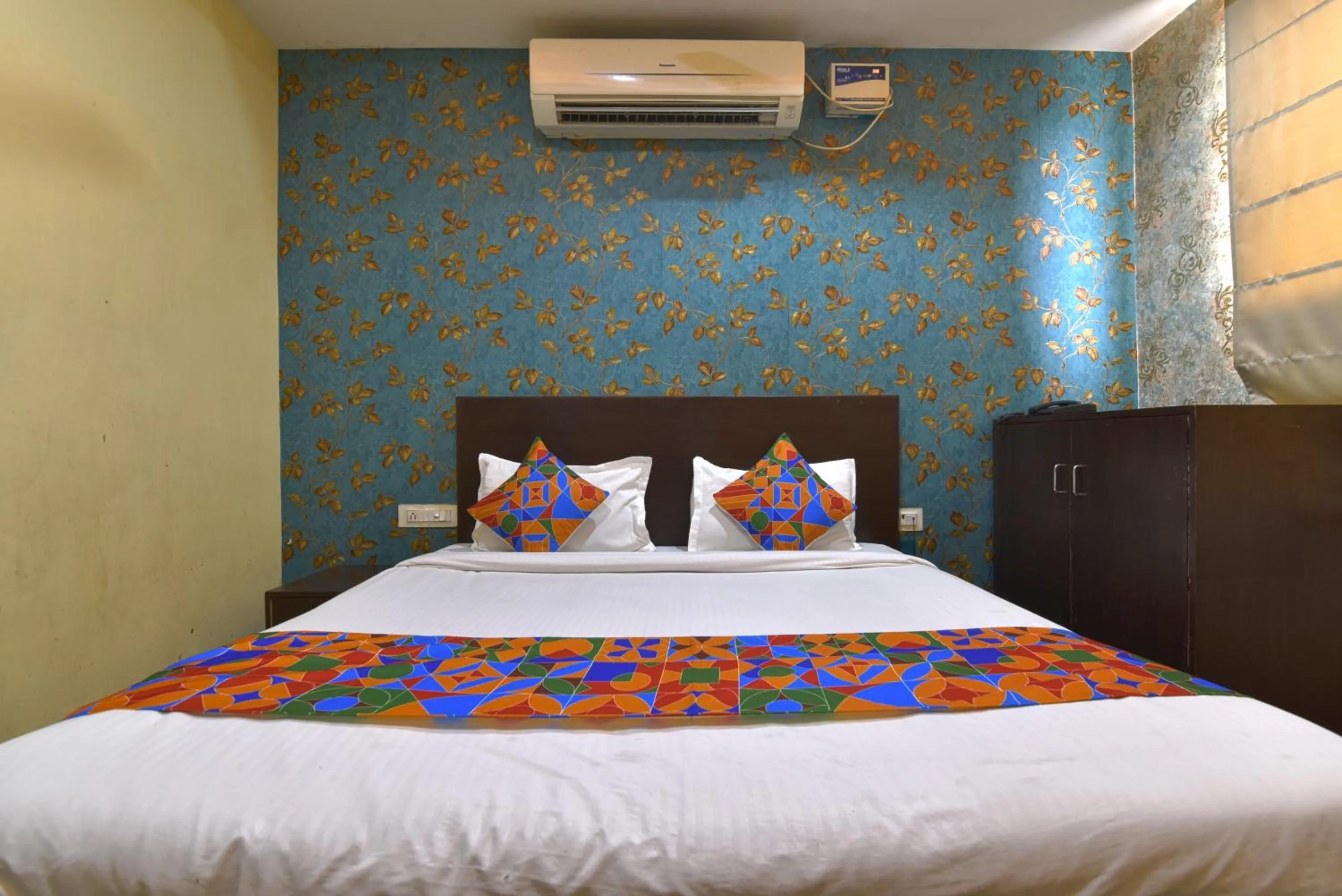 Bedroom, Bed in Hotel Krishna Pride