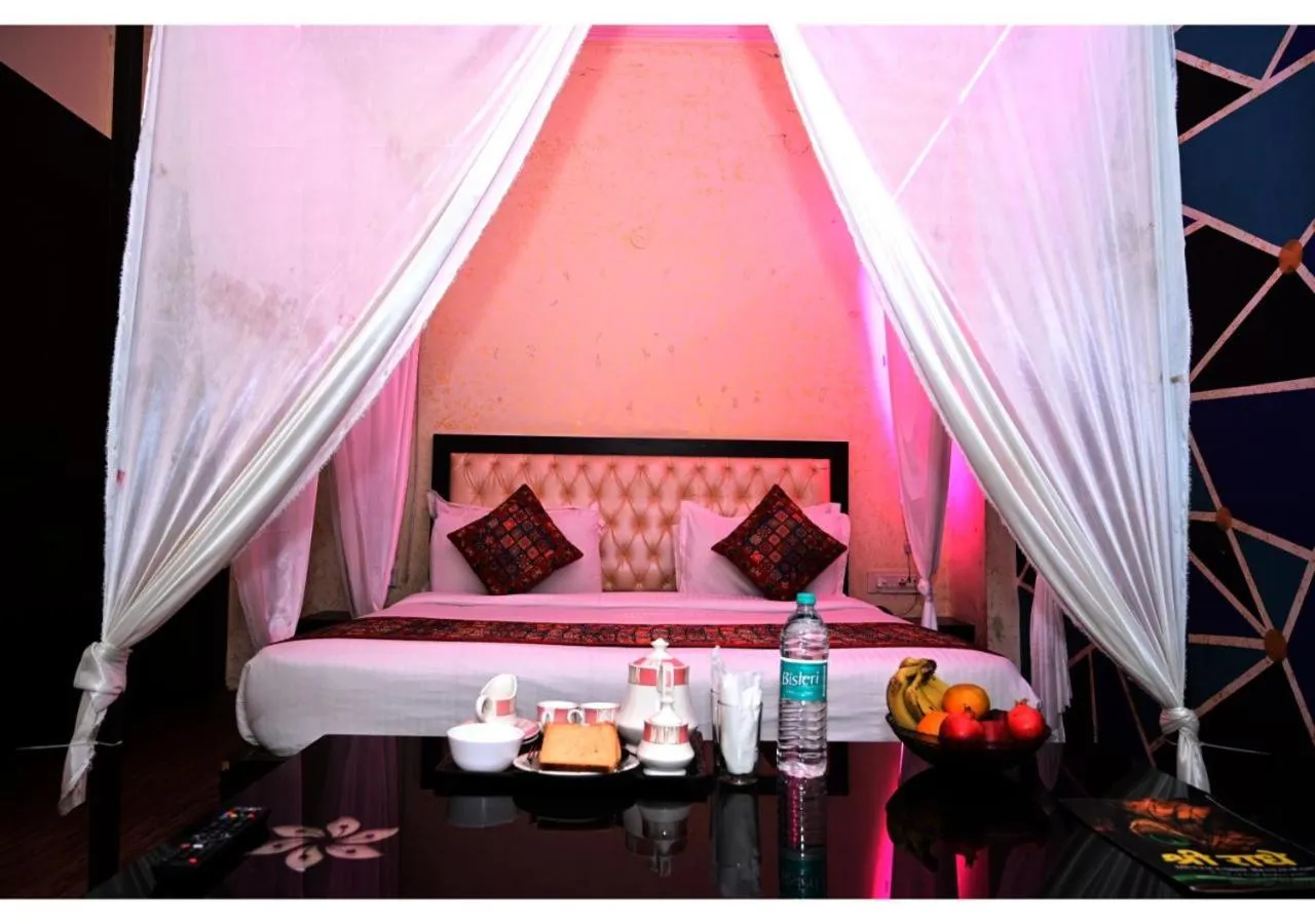 Bedroom, Bed in Hotel Krishna Pride