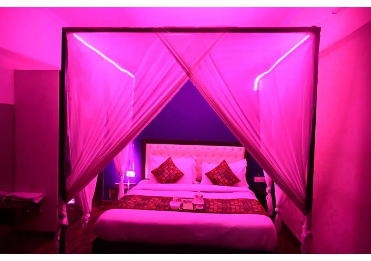 Bedroom, Bed in Hotel Krishna Pride Bedroom, Bed in Hotel Krishna Pride